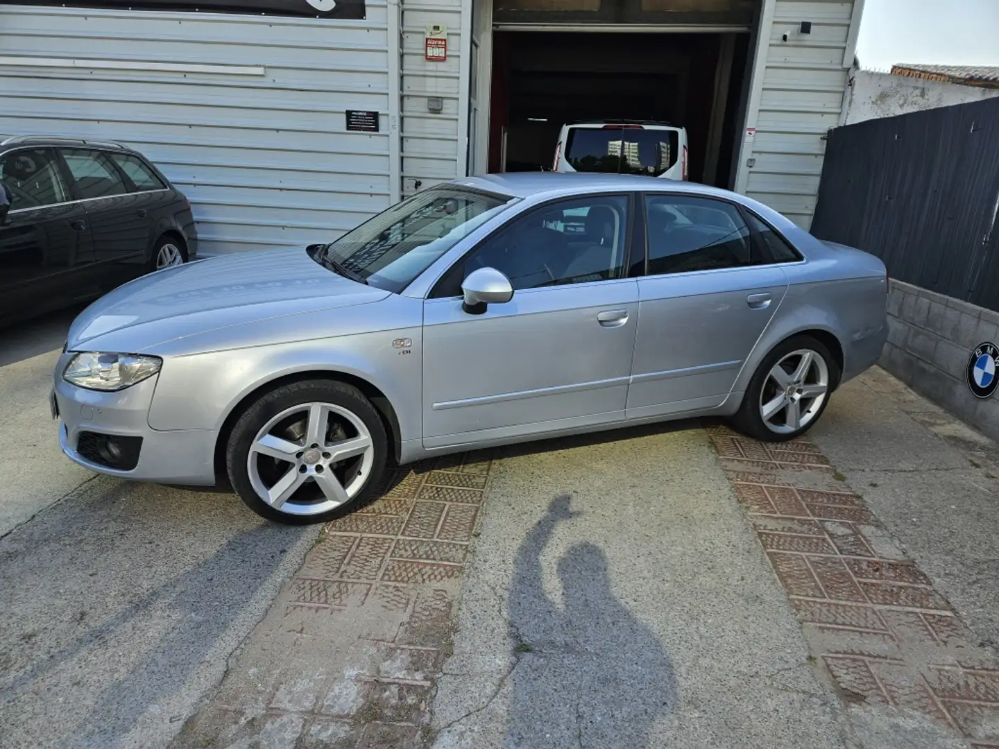 SEAT Exeo 2.0TDI CR Sport 143 Gris - 2