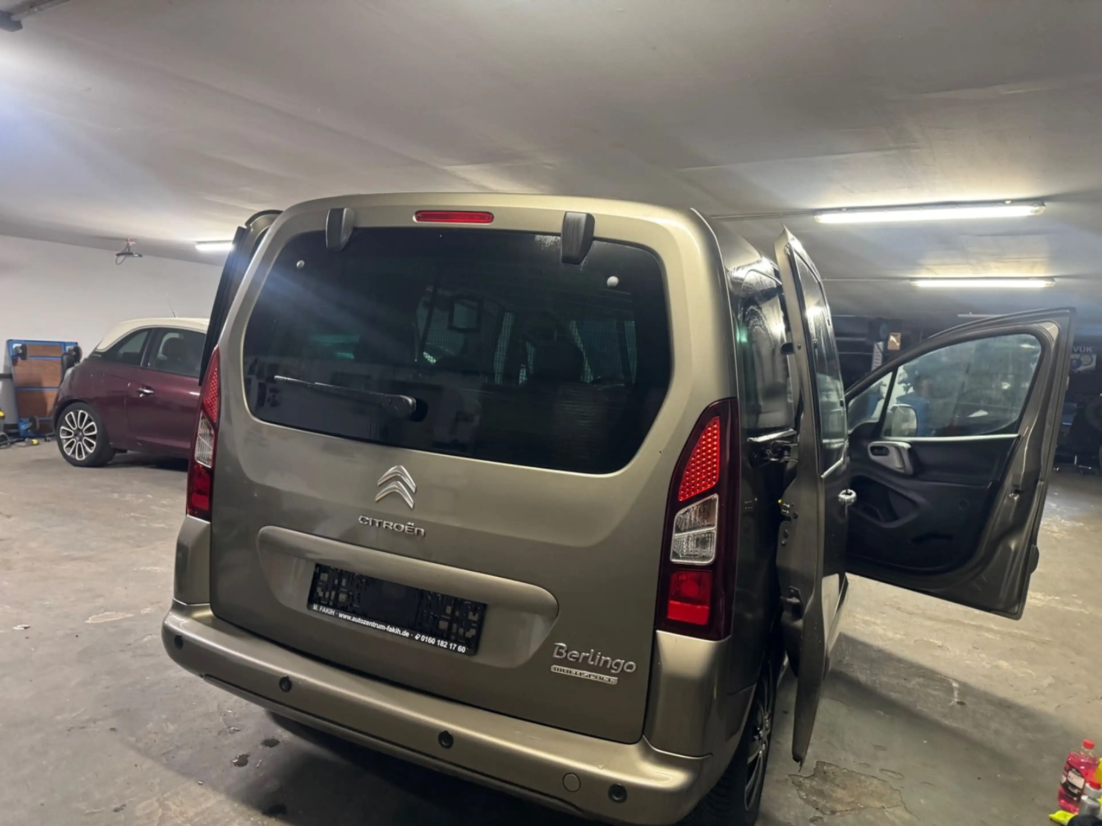 Citroen Berlingo Selection Inspektion Zahnriemen Neu — photo 9
