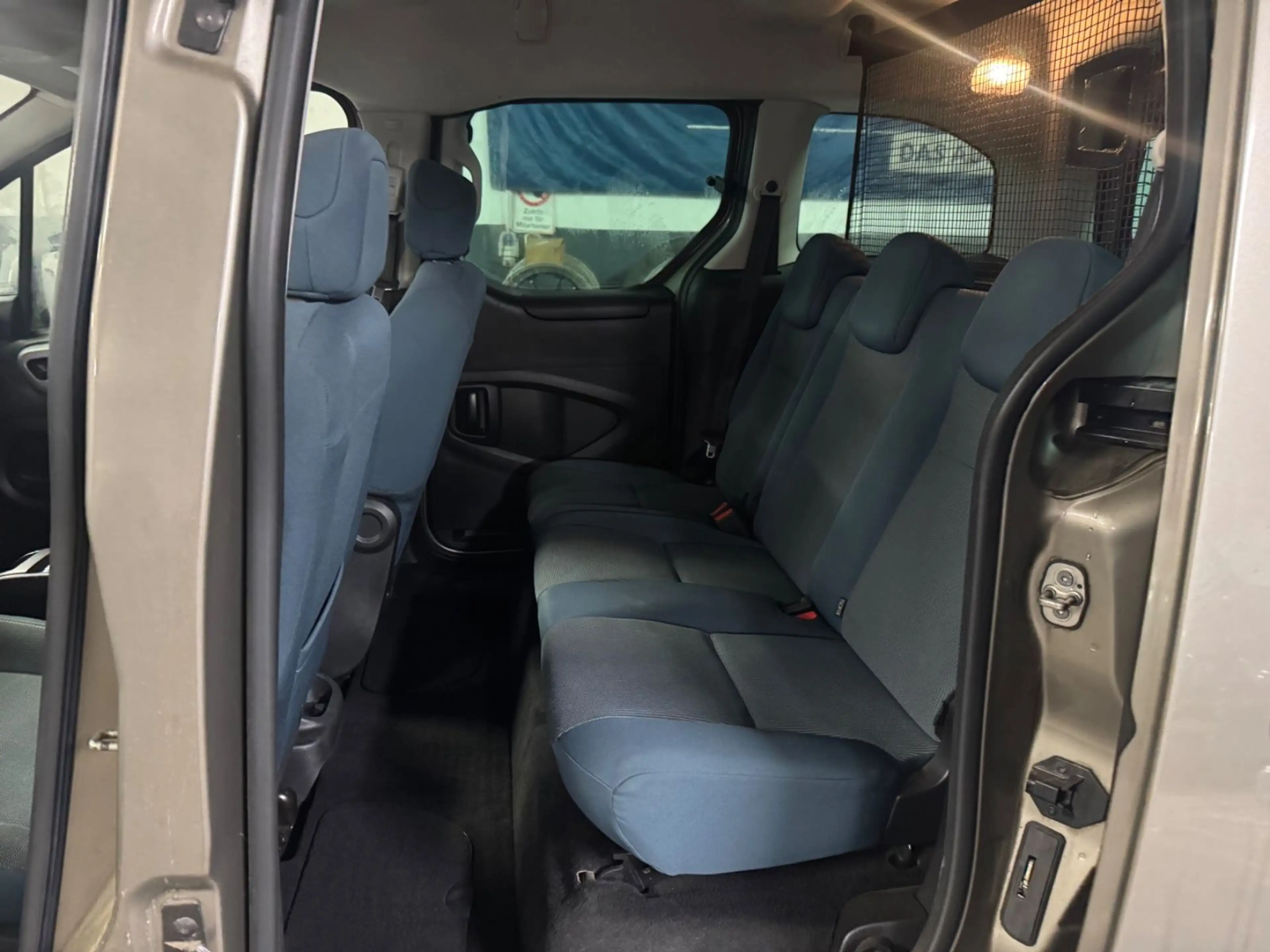 Citroen Berlingo Selection Inspektion Zahnriemen Neu — photo 5