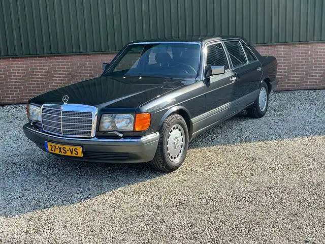 Mercedes-Benz S 560 SEL
