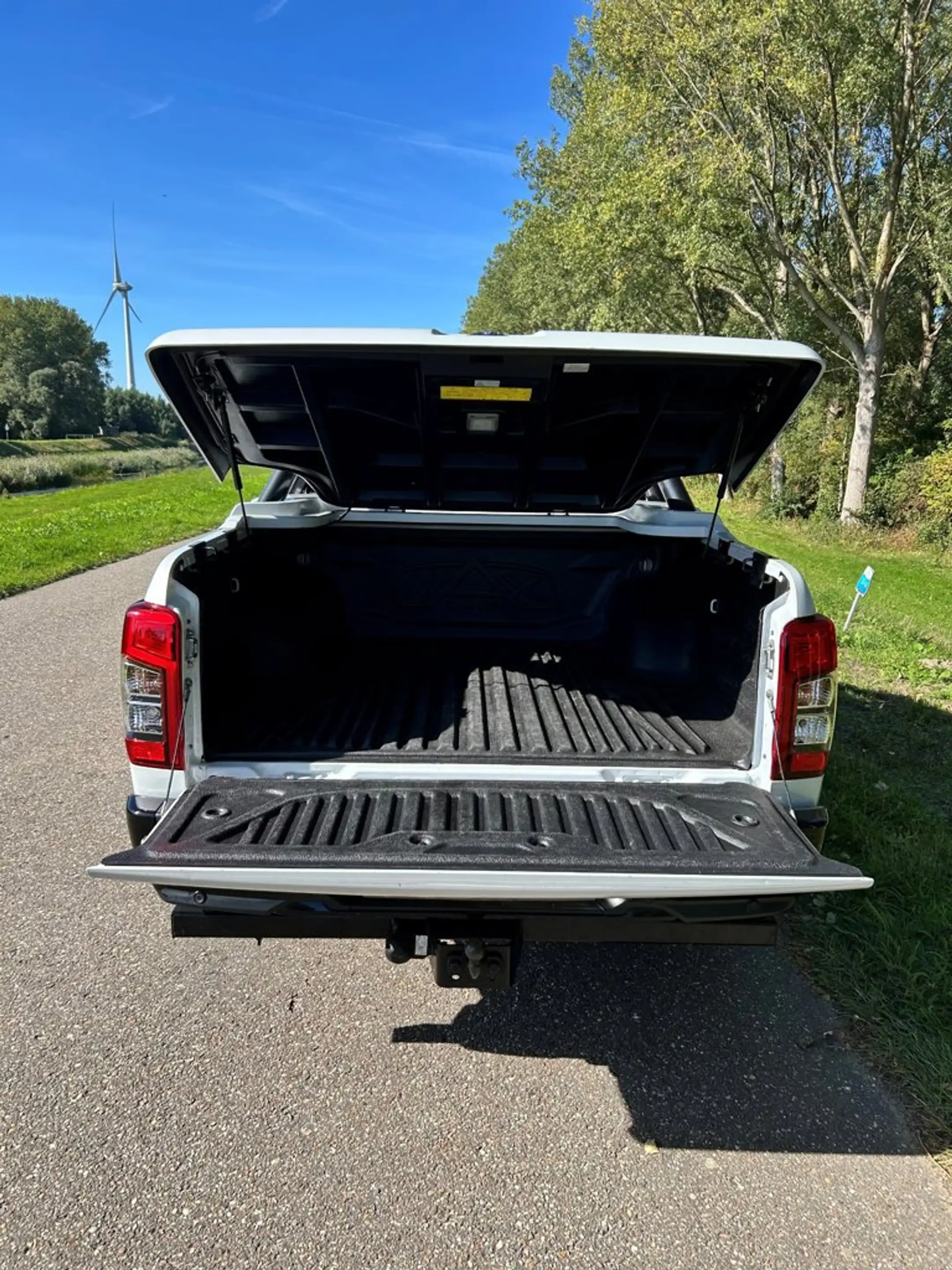 Mitsubishi L200 2.2 DI-D Double Cab Instyle — photo 12