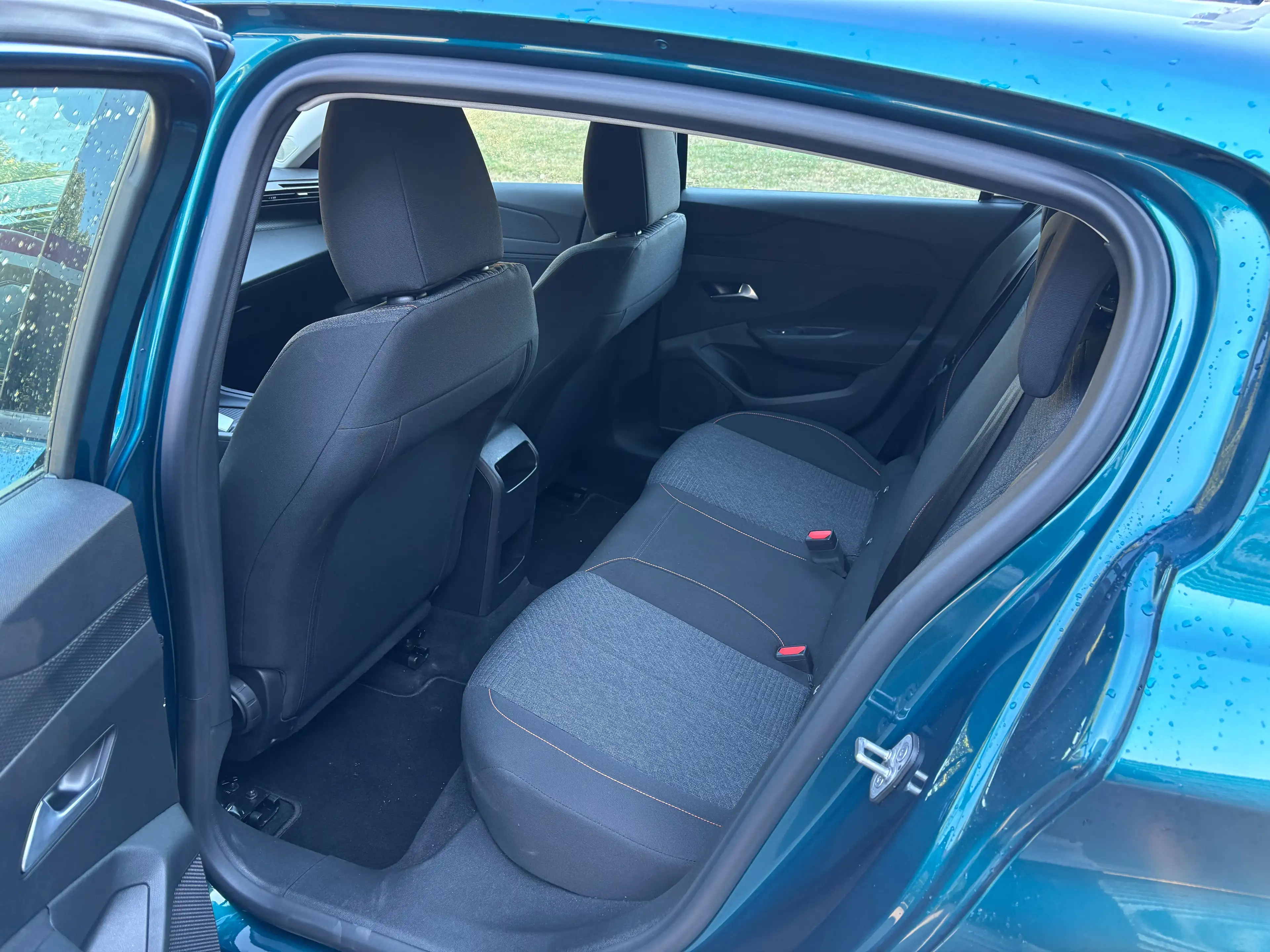 Peugeot 308 Turbo MHEV Style Pack S — photo 8