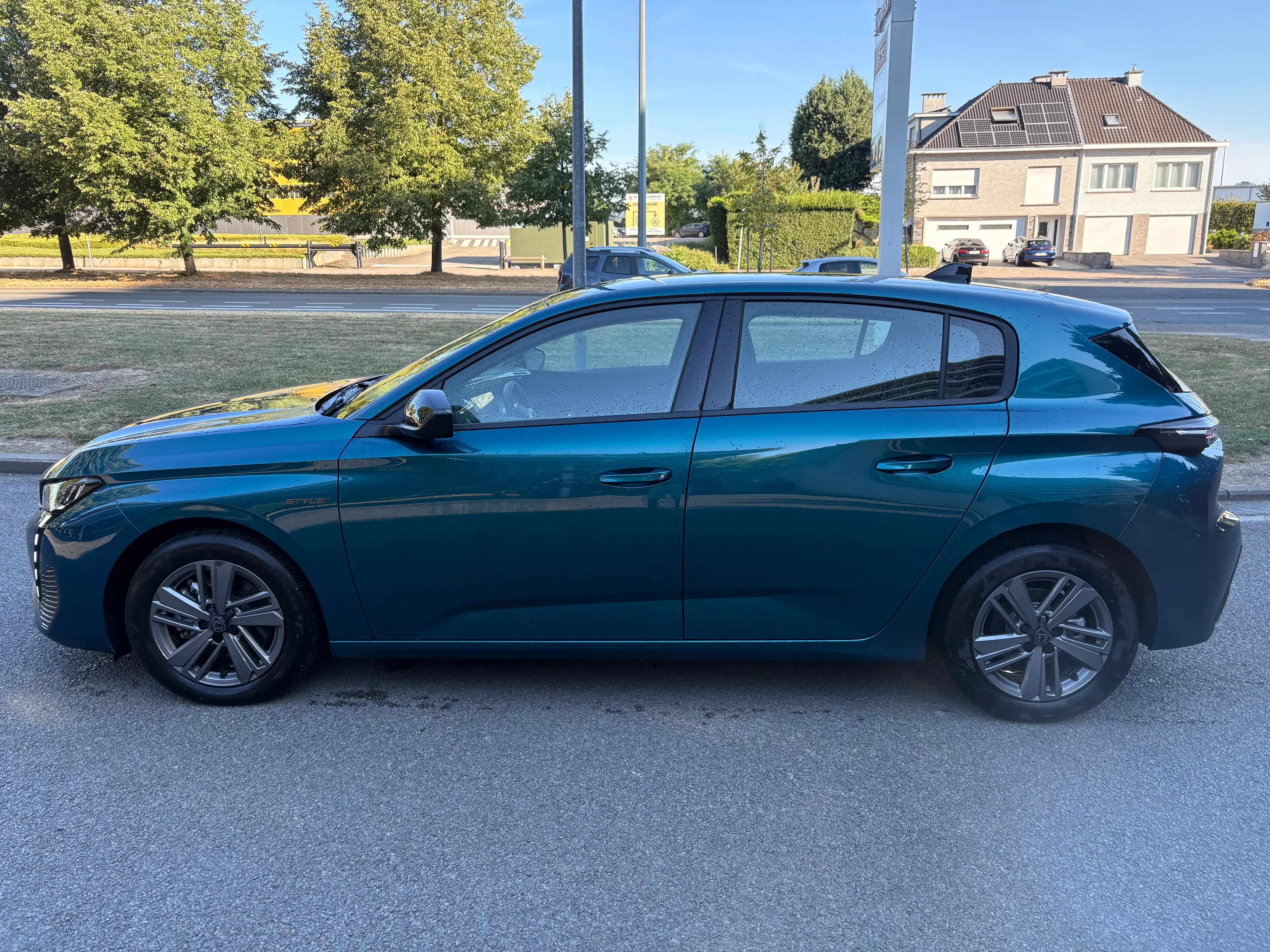 Peugeot 308 Turbo MHEV Style Pack S — photo 15