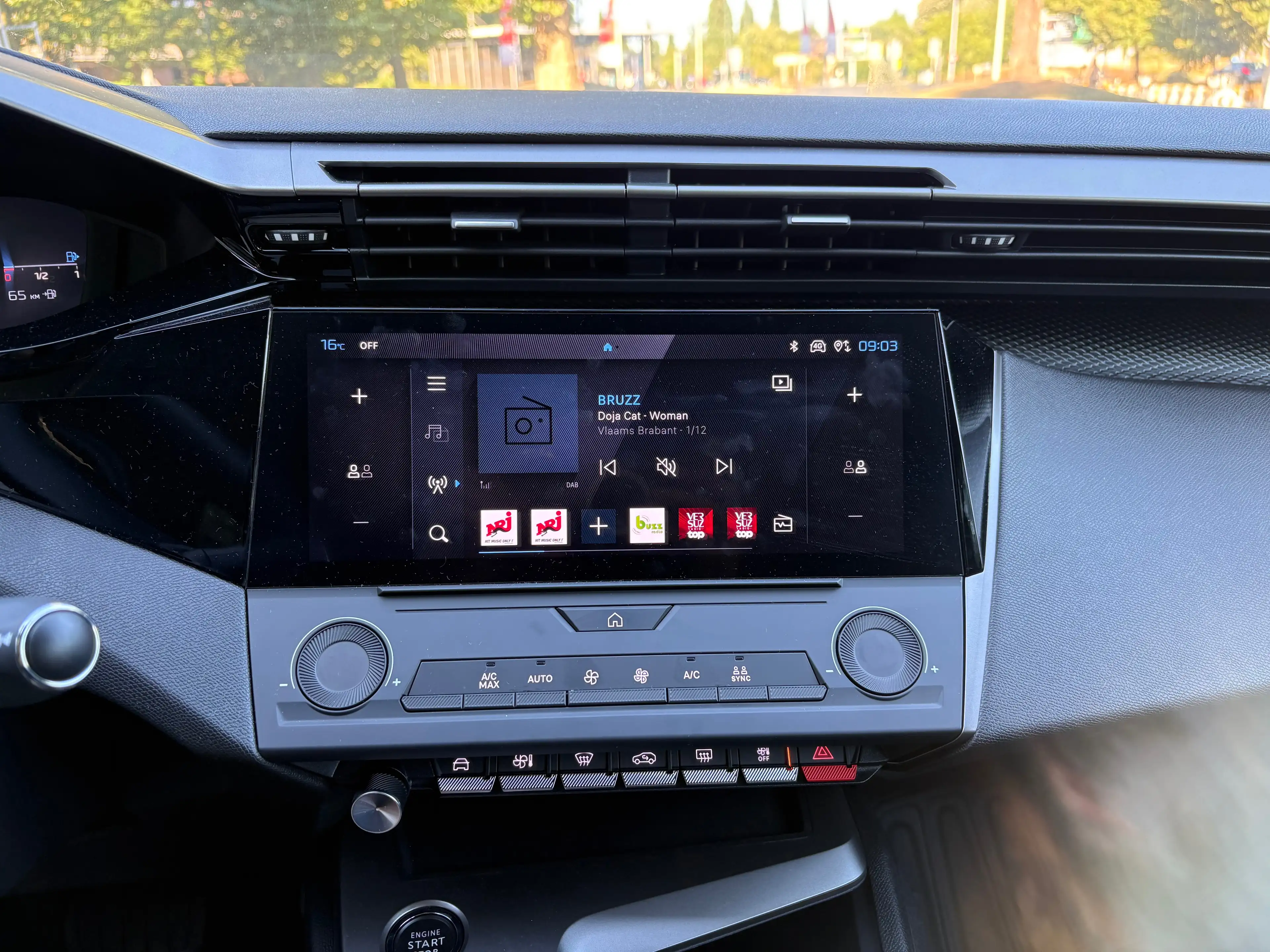 Peugeot 308 Turbo MHEV Style Pack S — photo 14