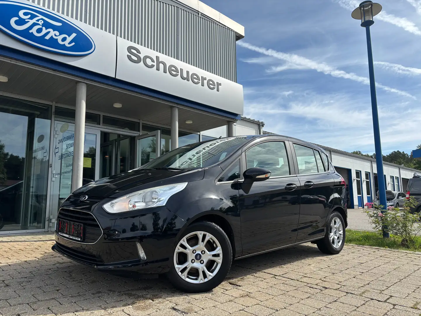 Ford B-Max Sync Edition Schwarz - 1