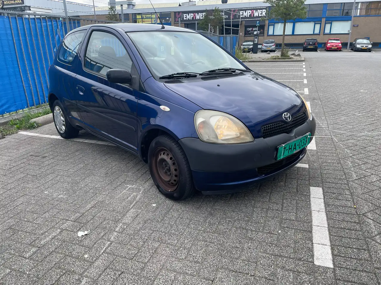 Toyota Yaris 1.0-16V VVT-i Terra, foto 7