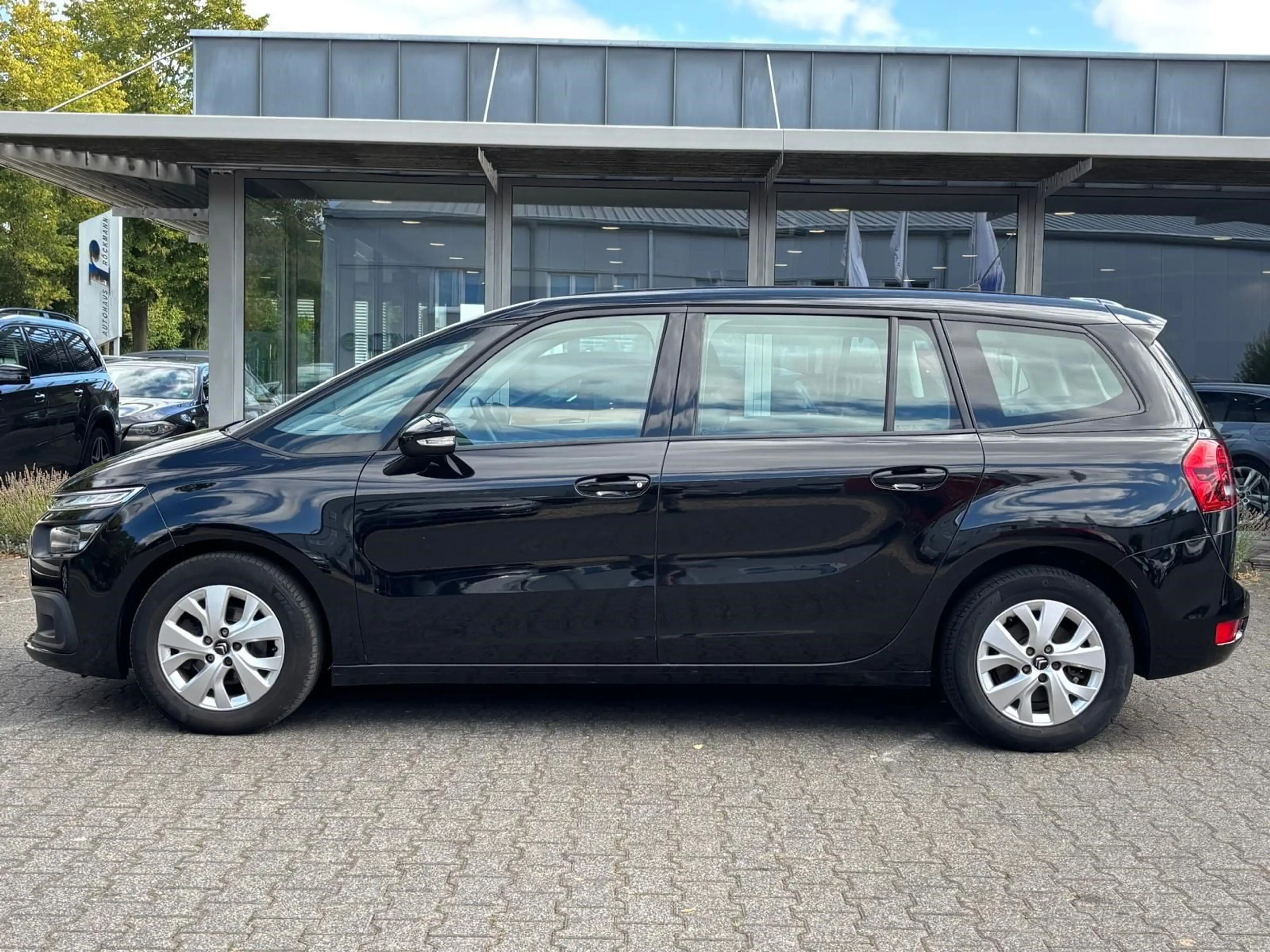 Citroen Grand C4 Picasso Spacetourer — photo 5