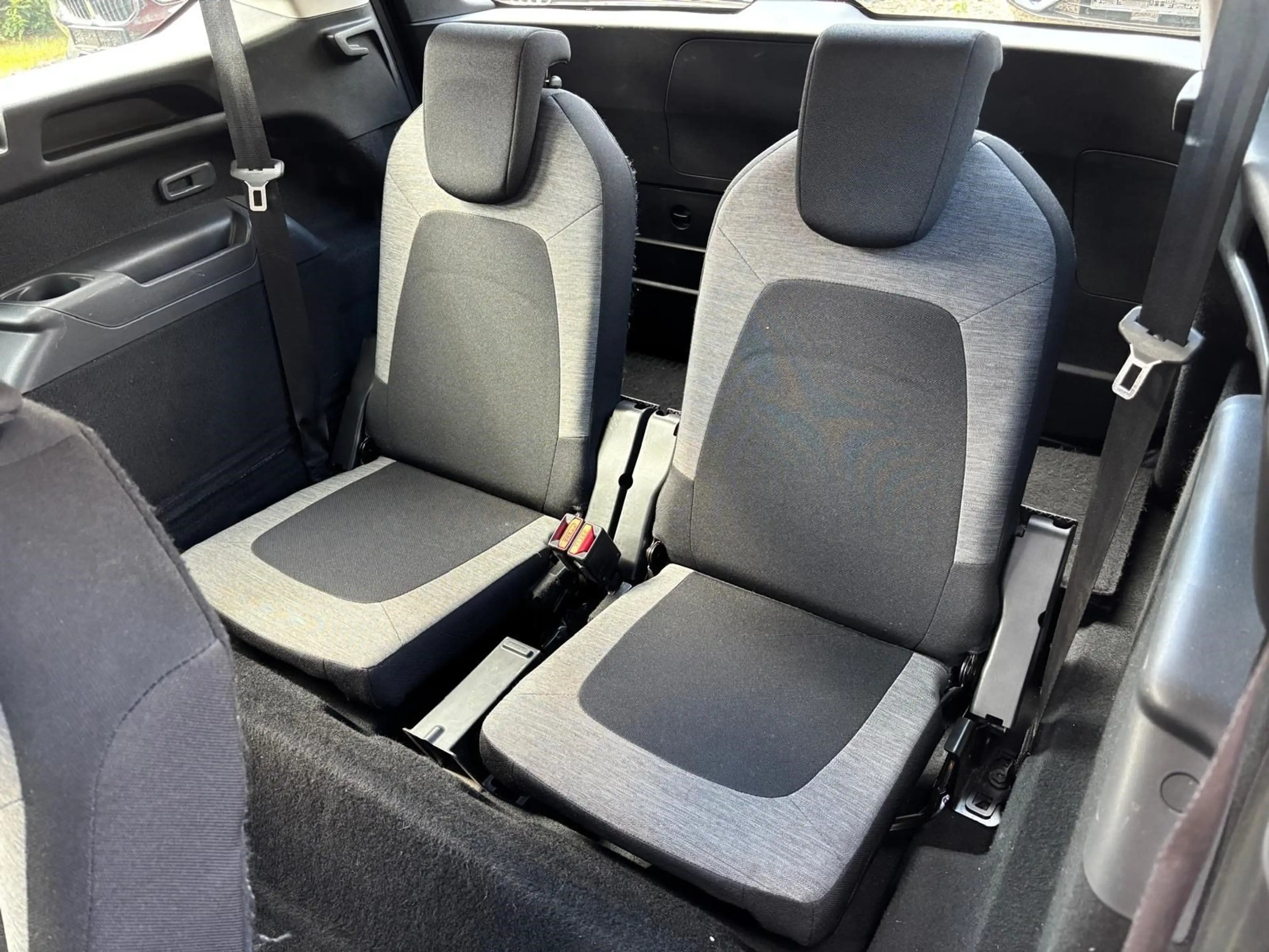 Citroen Grand C4 Picasso Spacetourer — photo 12