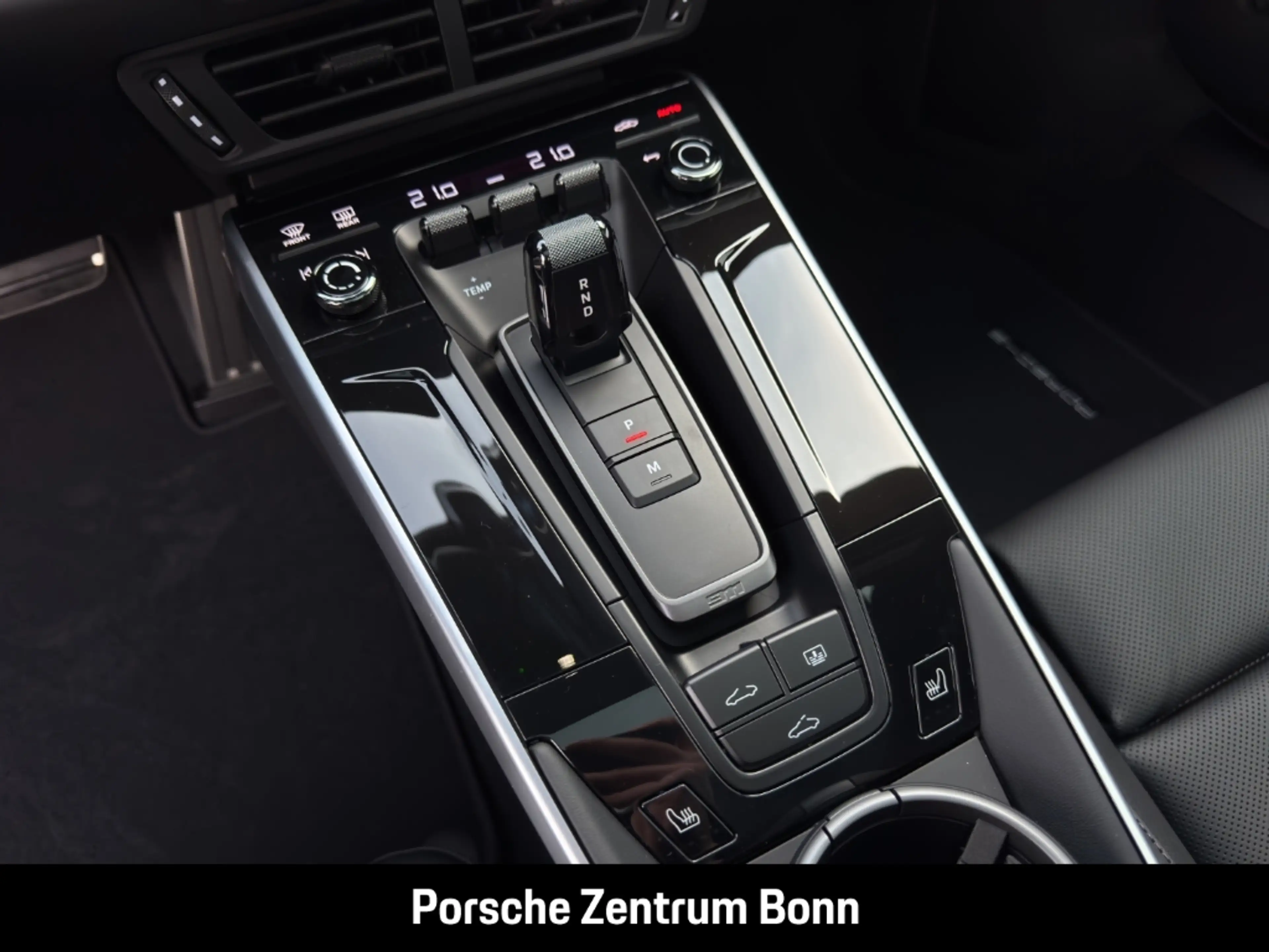 Porsche 992 911 Carrera 4S HA-Lenkung Surround-View — photo 15