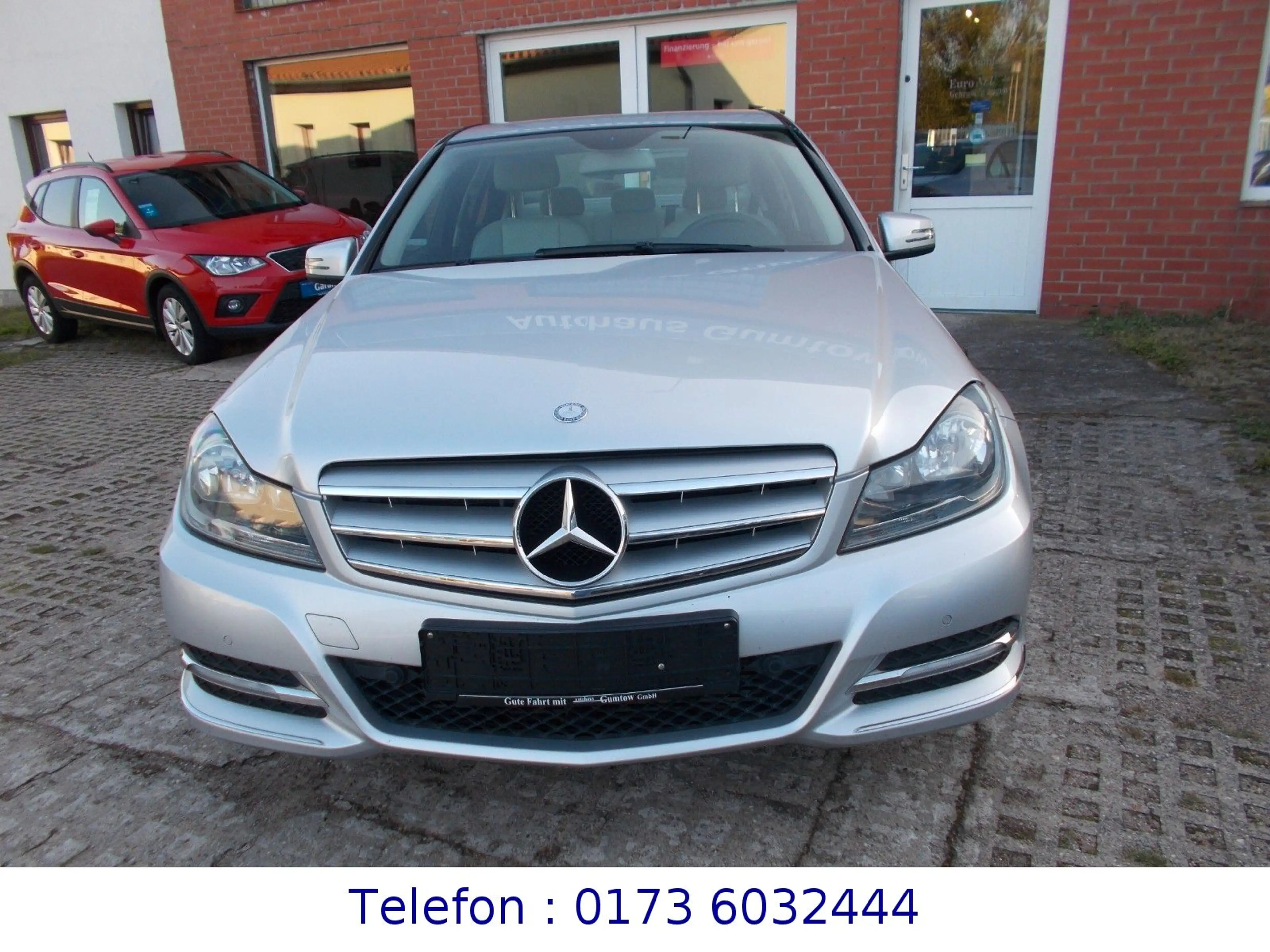 Mercedes-Benz C 180 C Limousine C 180 CGI BlueEfficiency — photo 3