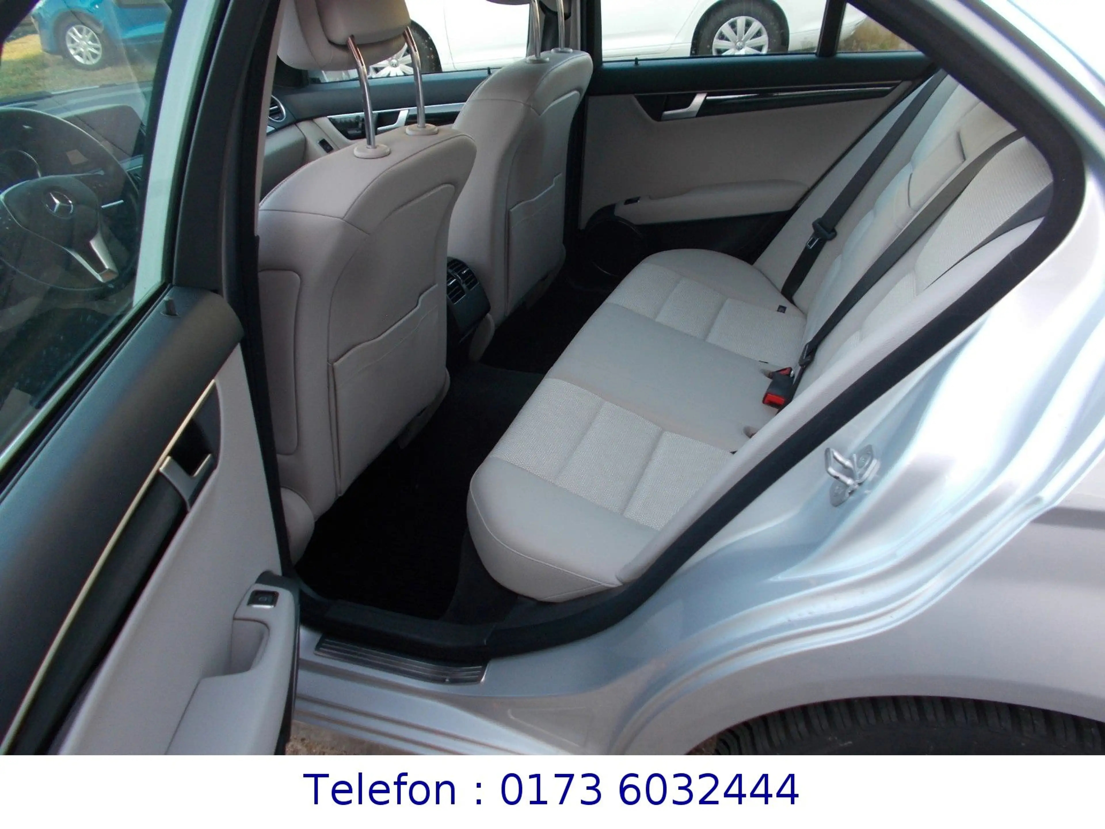 Mercedes-Benz C 180 C Limousine C 180 CGI BlueEfficiency — photo 14