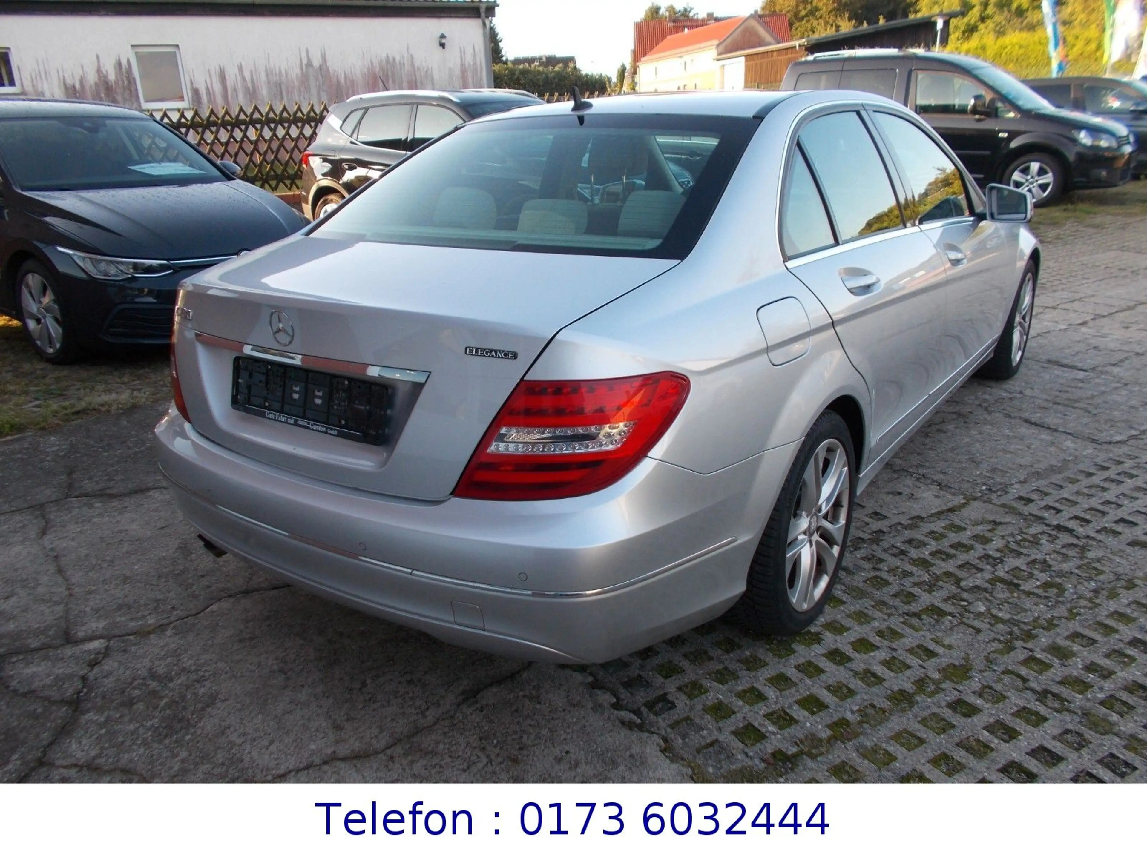 Mercedes-Benz C 180 C Limousine C 180 CGI BlueEfficiency — photo 9