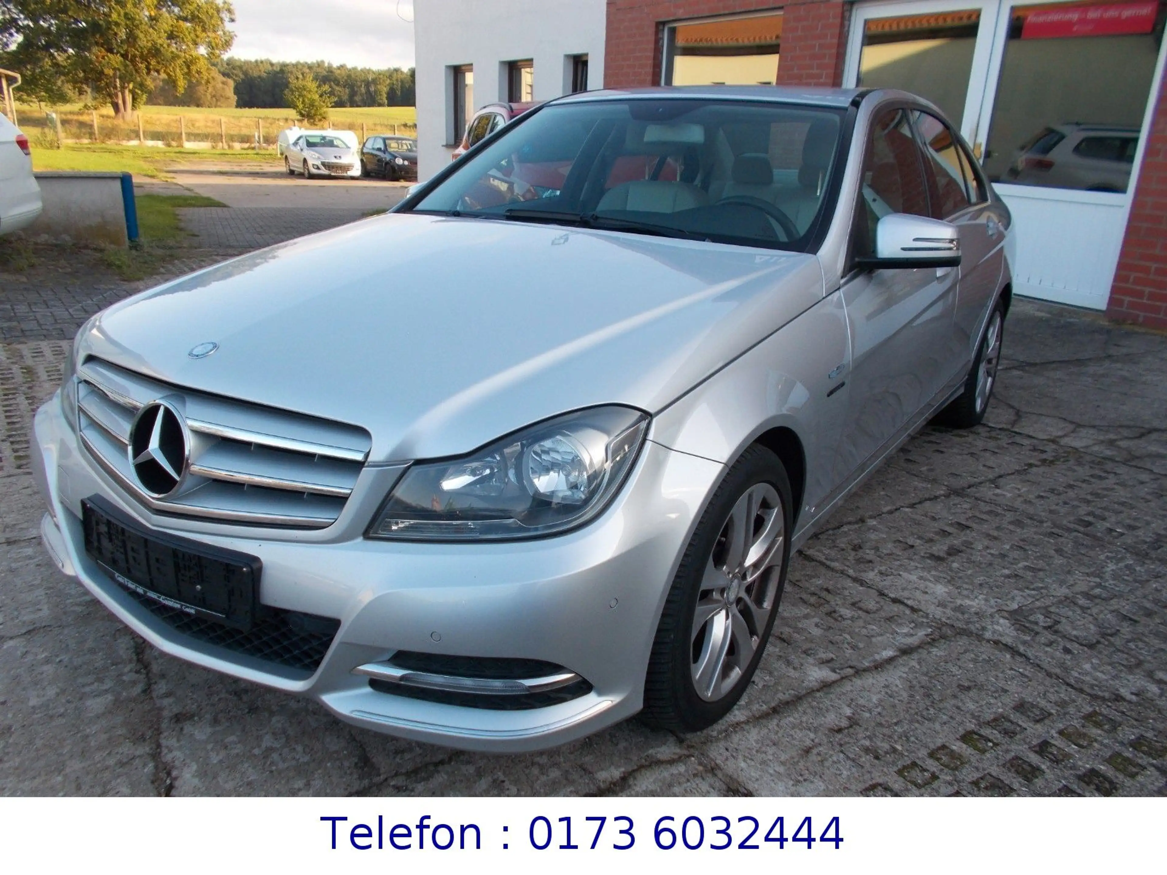 Mercedes-Benz C 180 C Limousine C 180 CGI BlueEfficiency — photo 5
