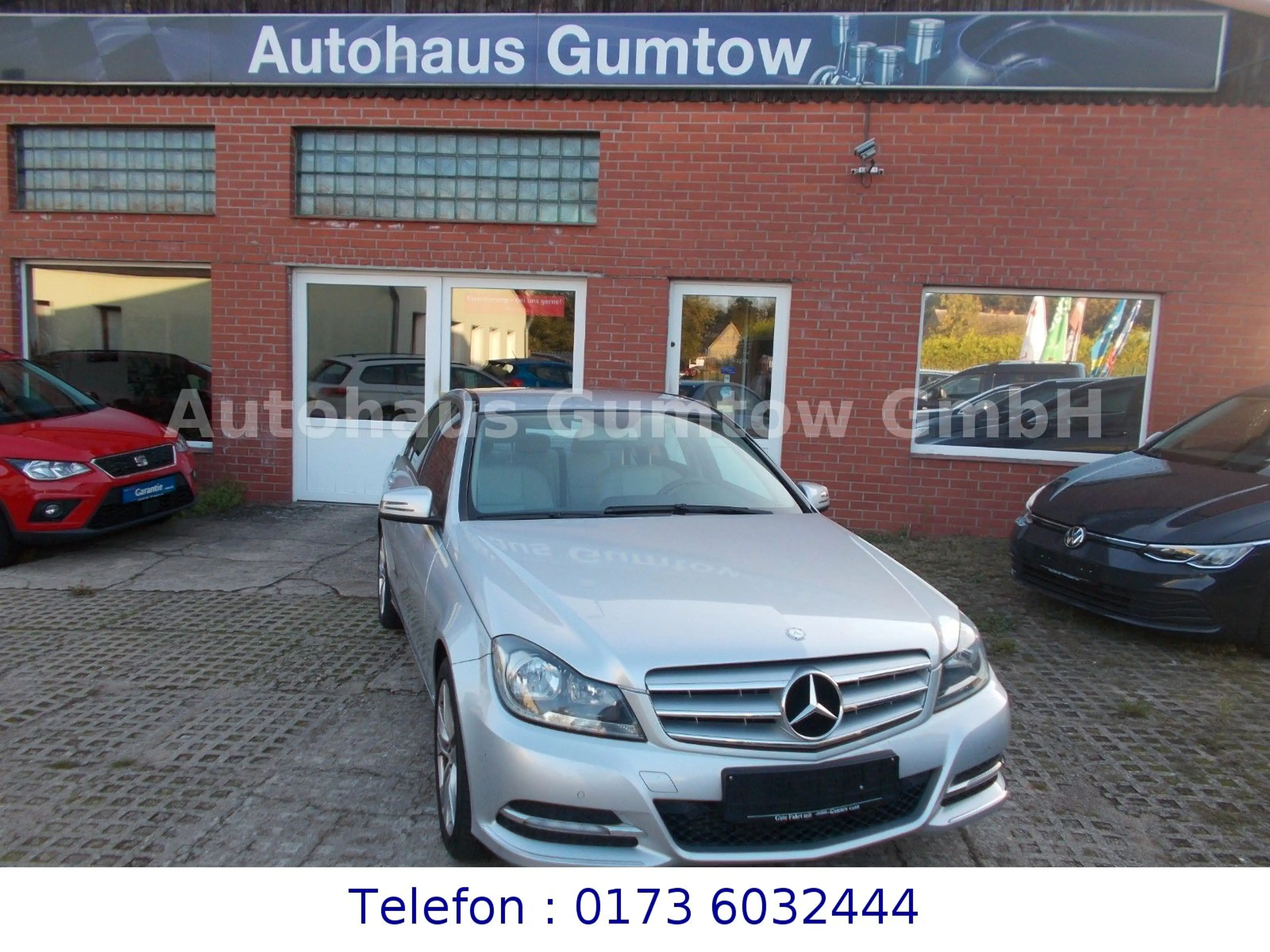 Mercedes-Benz C 180 C Limousine C 180 CGI BlueEfficiency