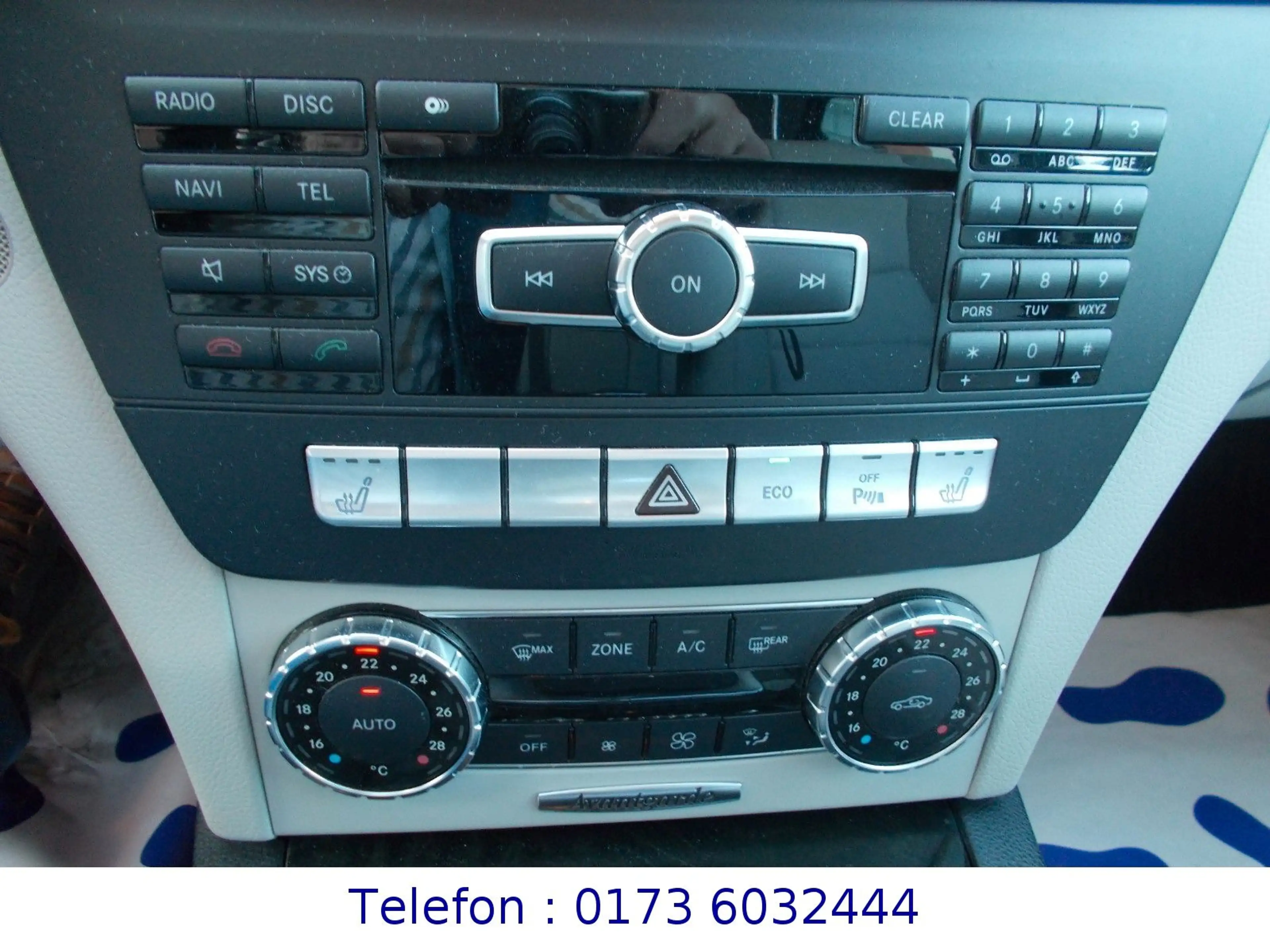 Mercedes-Benz C 180 C Limousine C 180 CGI BlueEfficiency — photo 22