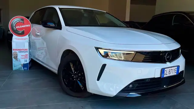 2022 Opel Astra in White for sale