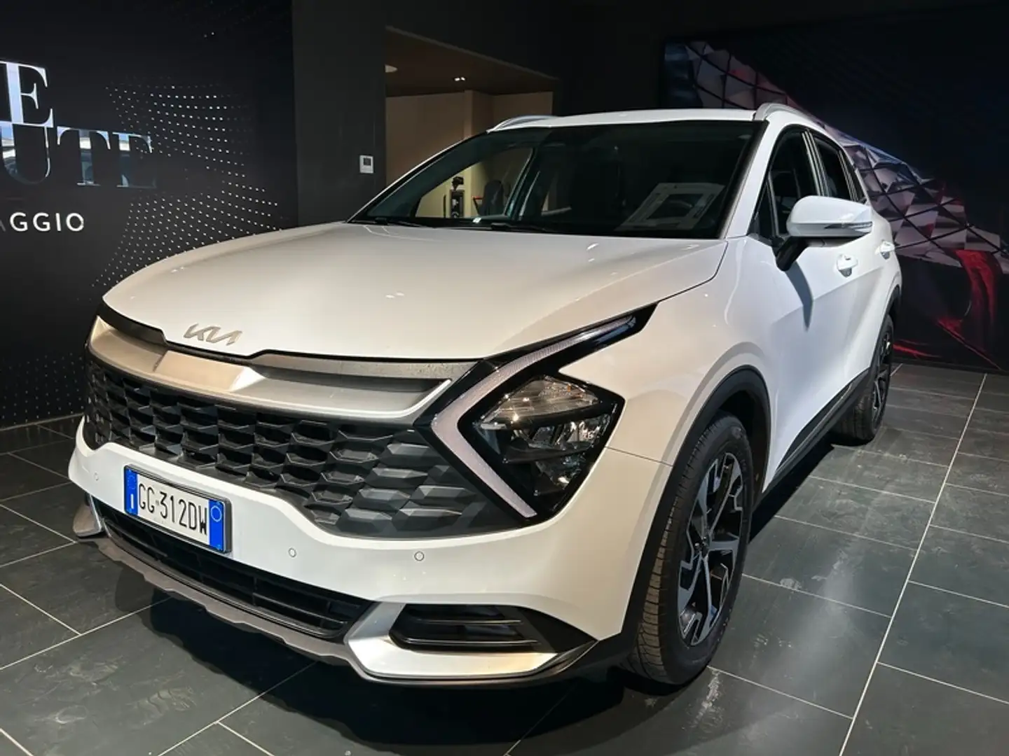 Kia Sportage 1.6 CRDi MHEV Style Wit - 1