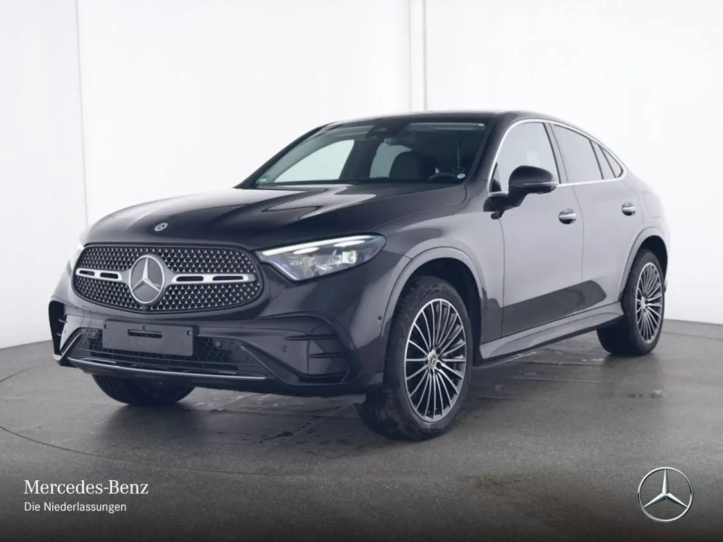 Mercedes-Benz GLC 300 e 4M AMG+PANO+360+AHK+BURMESTER+TOTW+9G Schwarz - 2