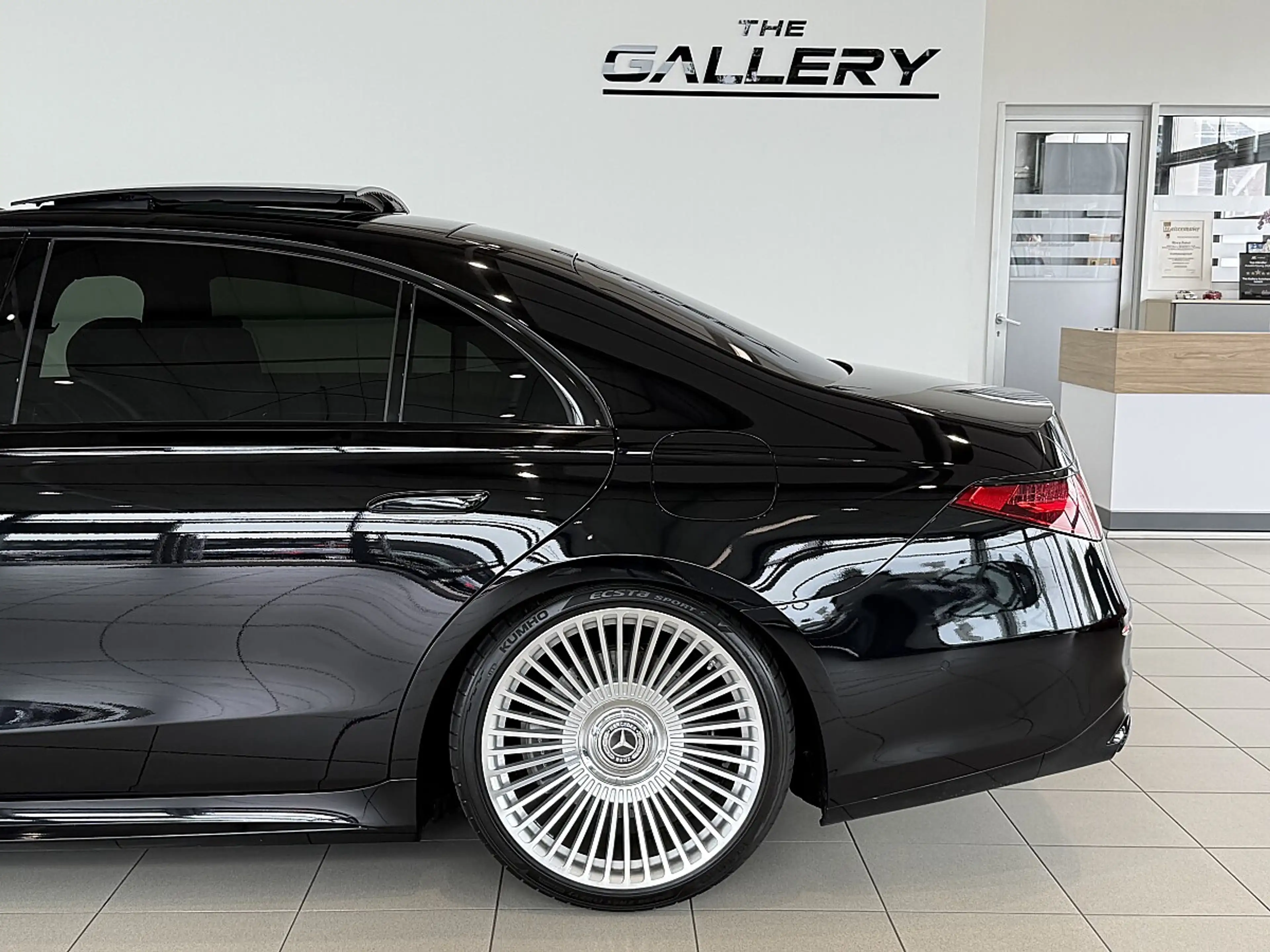 Mercedes-Benz S 580 e lang Aut.*AMG-Line*Panorama*21"*Luft*360° — photo 11