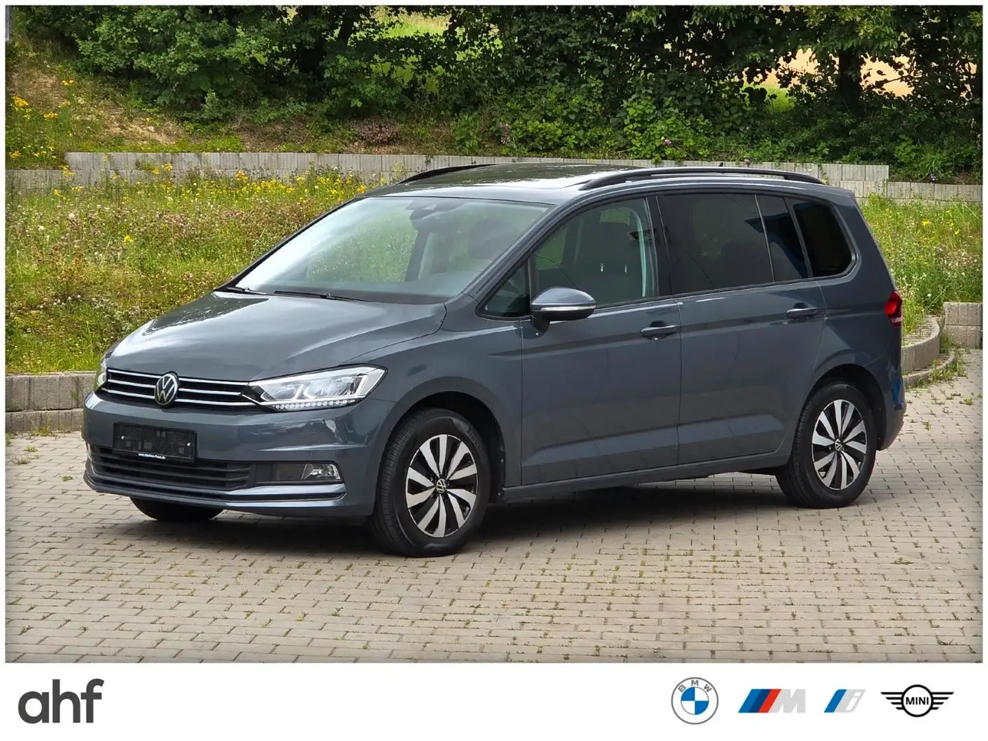 Volkswagen Touran 1.5TSI DSG 7SZ LED PANO SDTHZ ACC RFK AHK Grau - 1
