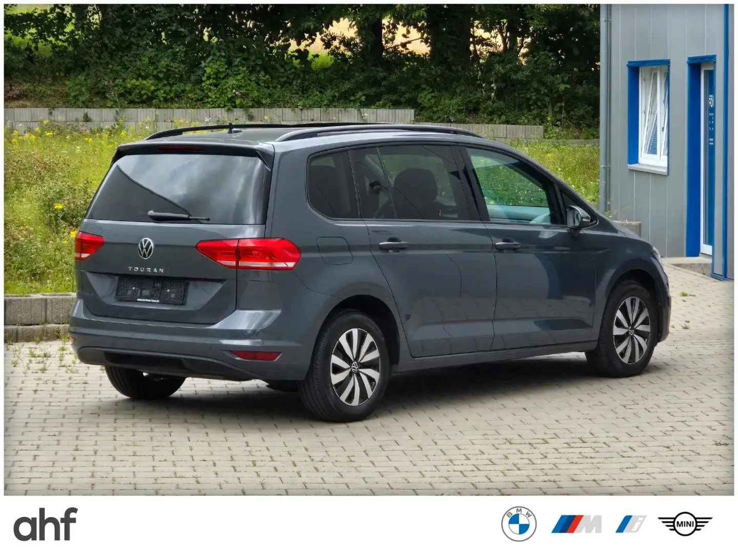 Volkswagen Touran 1.5TSI DSG 7SZ LED PANO SDTHZ ACC RFK AHK Grau - 2