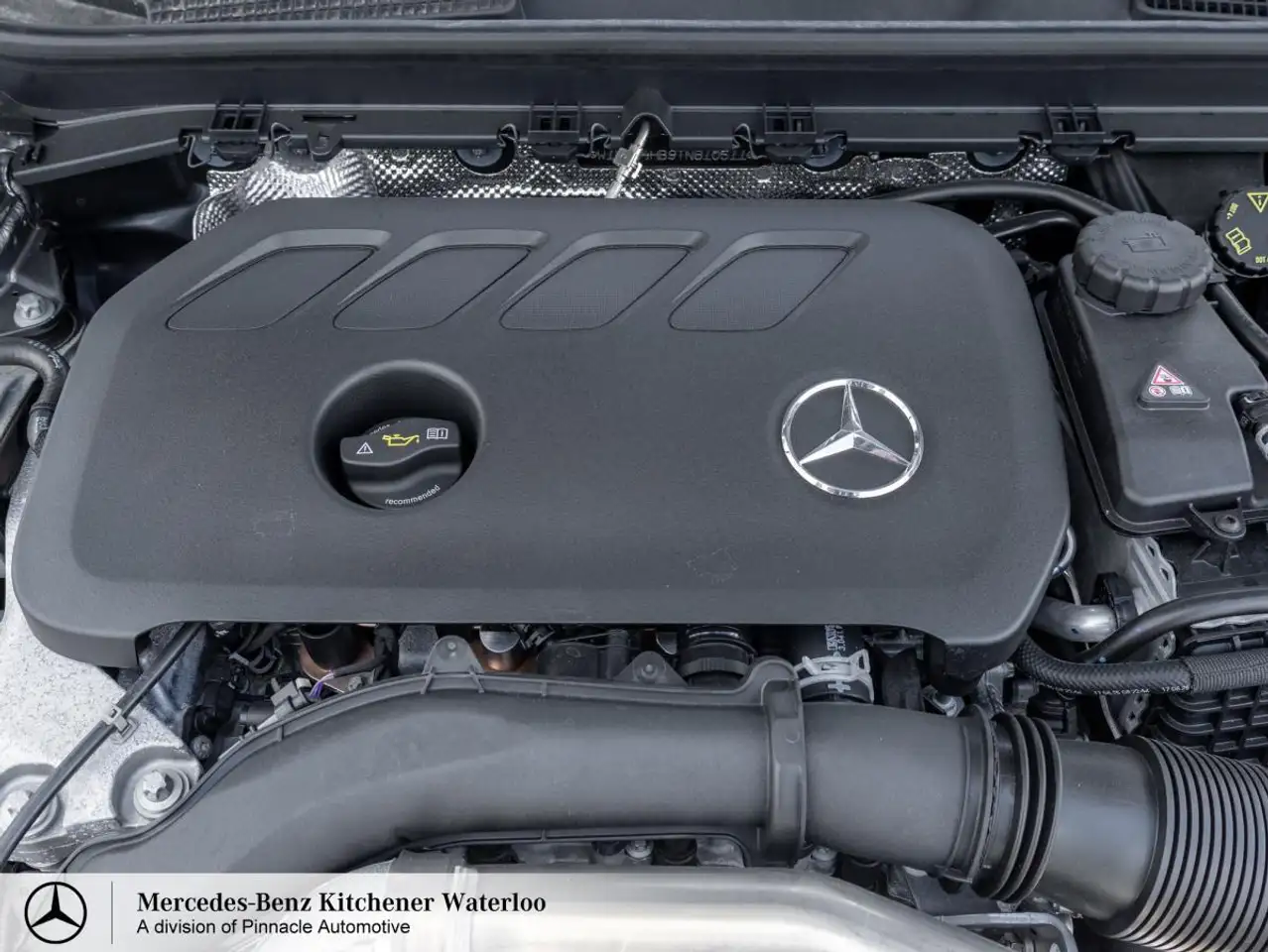 Mercedes-Benz CLA photo Mercedes-Benz CLA