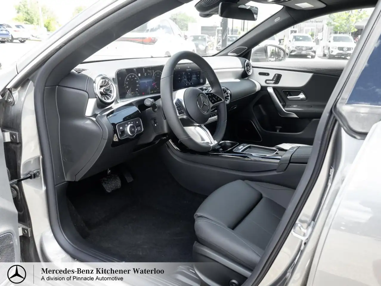 Mercedes-Benz CLA photo Mercedes-Benz CLA