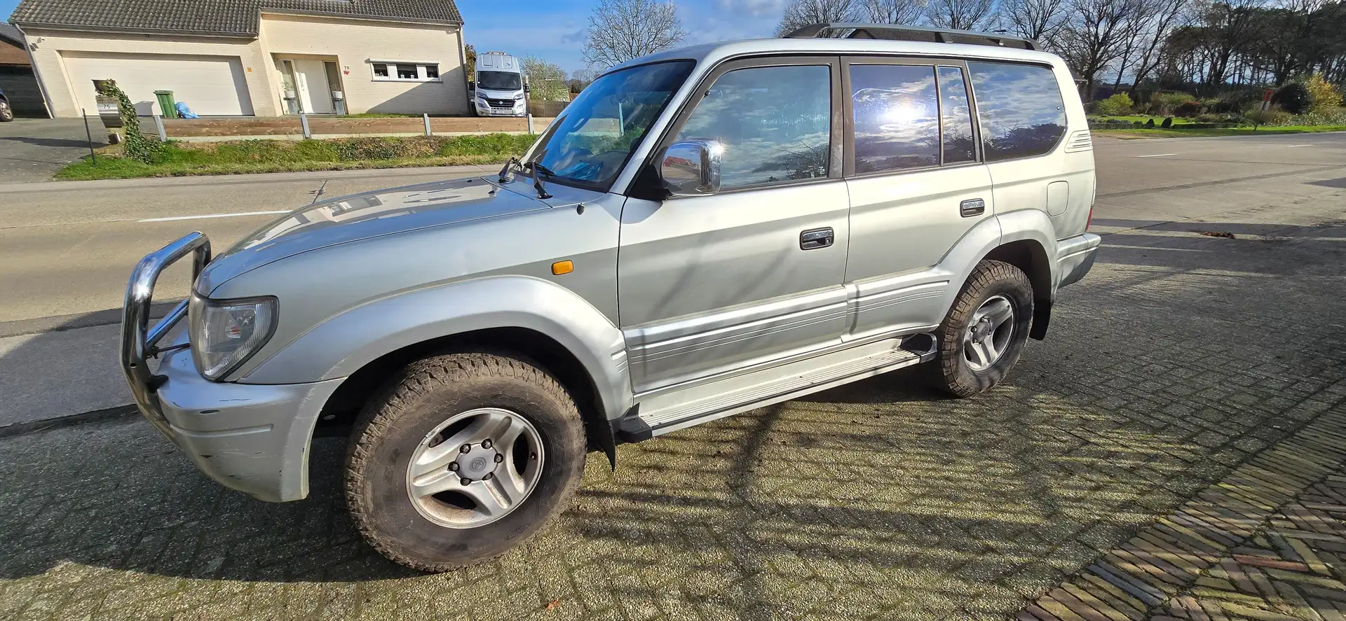 Toyota Land Cruiser Land Cruiser D-4d 50 th Anniversary Gümüş rengi - 1