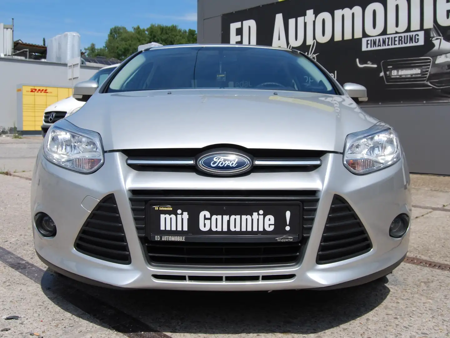 Ford Focus 1.6 BENZIN MIT GARANTIE! *TEMPOMAT,KLIMAA* Silber - 2