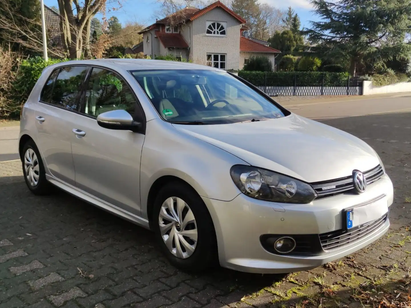 Volkswagen Golf 1.6 TDI  BlueMotion Sport-Paket Silber - 1