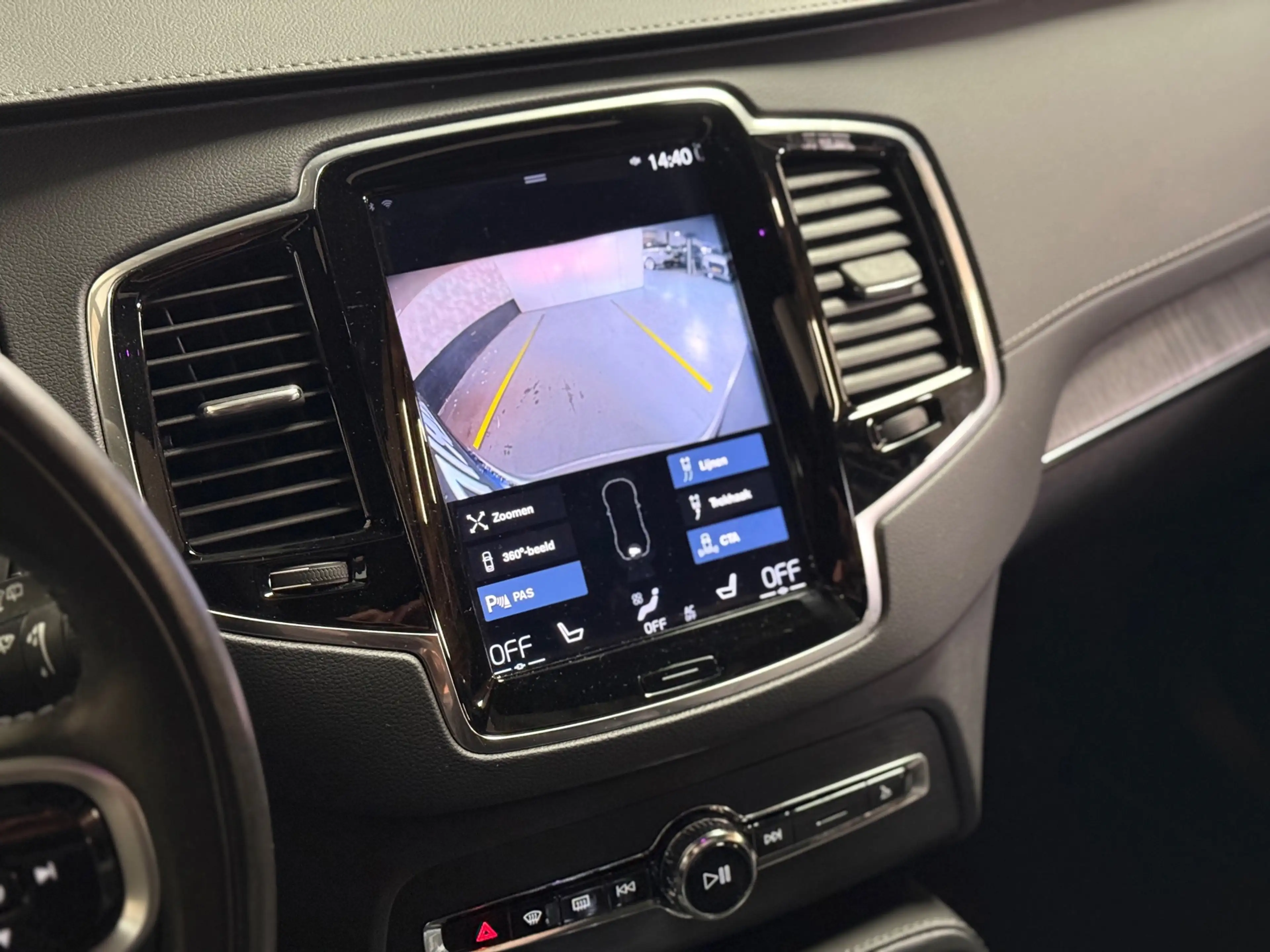 Volvo XC90 2.0 T8 Recharge AWD R-Design | Pano | Stuur/Stoelv — photo 22