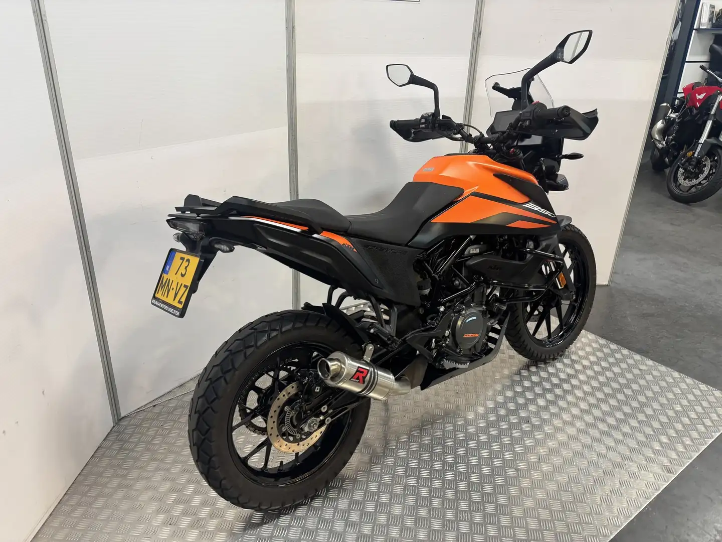 KTM 390 Adventure ABS Orange - 2
