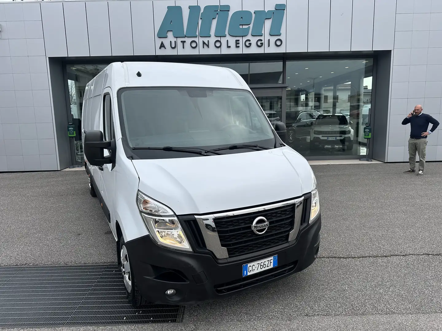 Nissan NV400 35S13 2.3dCi 150cv LH2 Clima 3700x1780x1900 kg1356 Bianco - 1