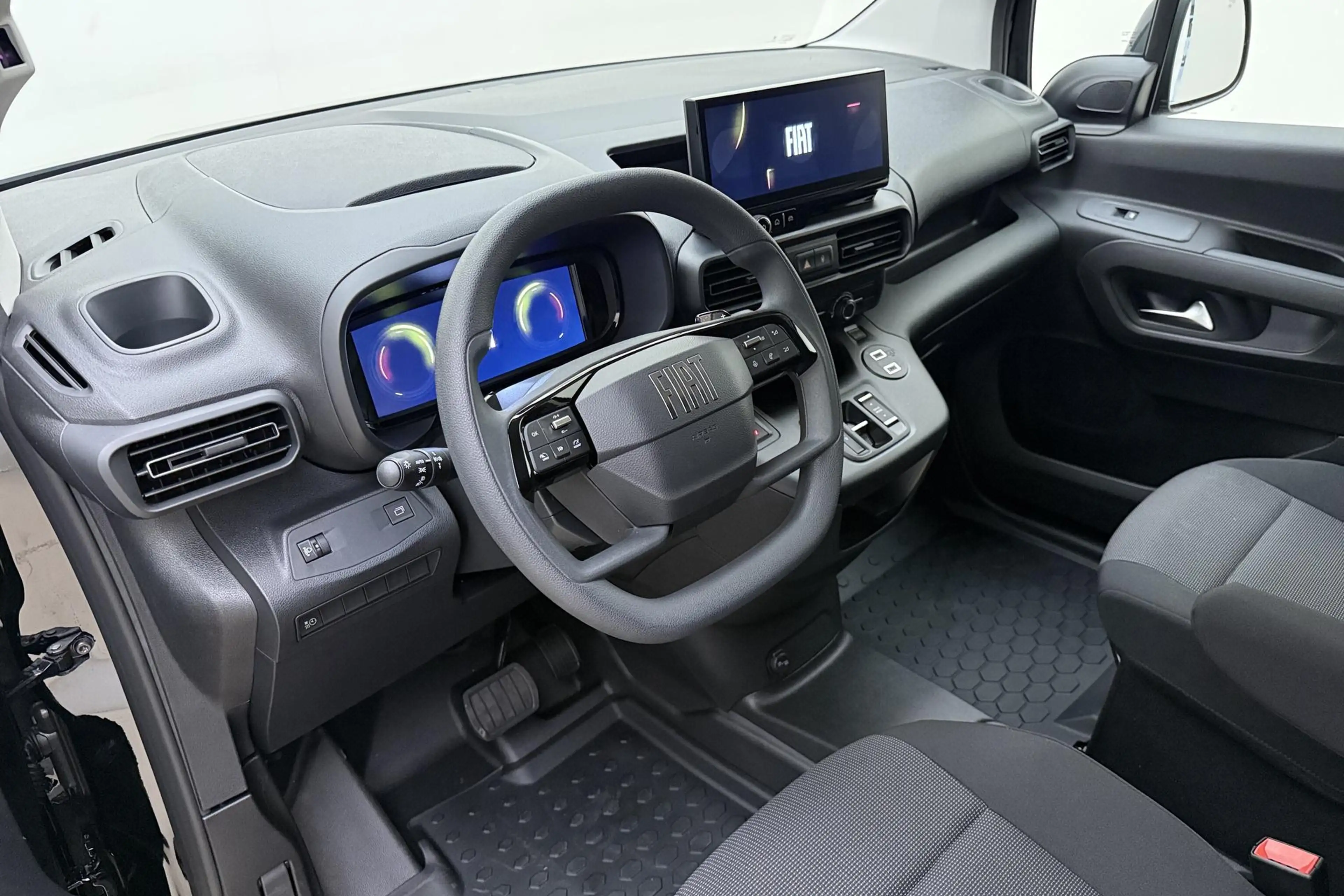 Fiat E-Doblo 136pk L1 50 kWh | DEMO | Navigatie | Achteruitrijc — photo 6