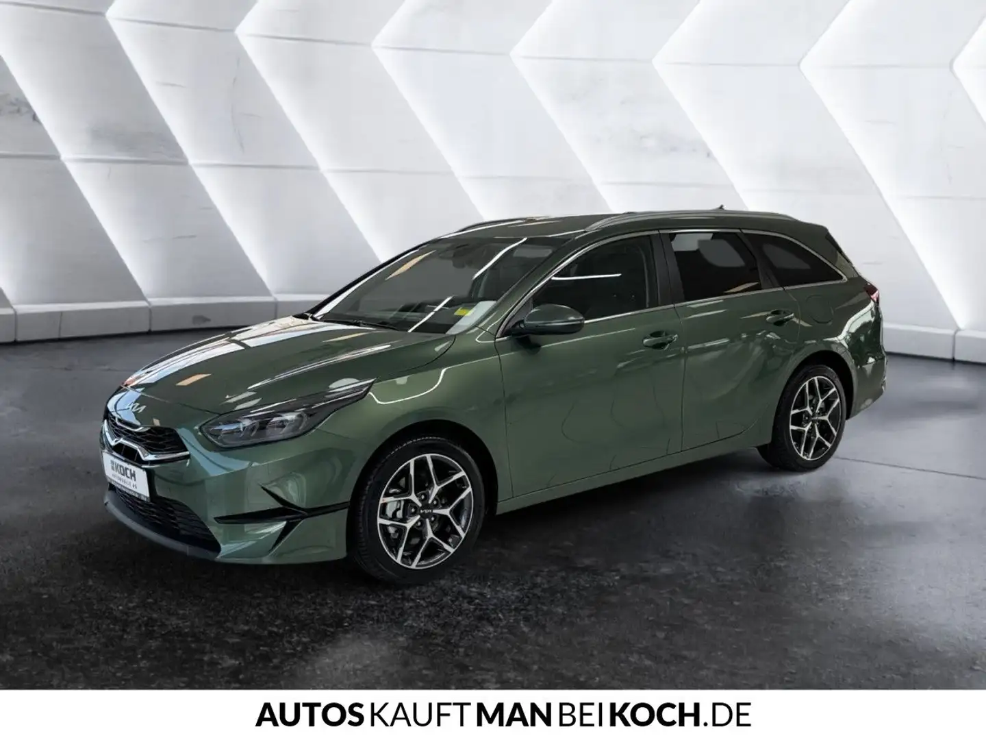 Kia Ceed / cee'd Ceed SW 1.5 T-GDI VOLL LED NAVI SH KAM TEILLEDER Grün - 2