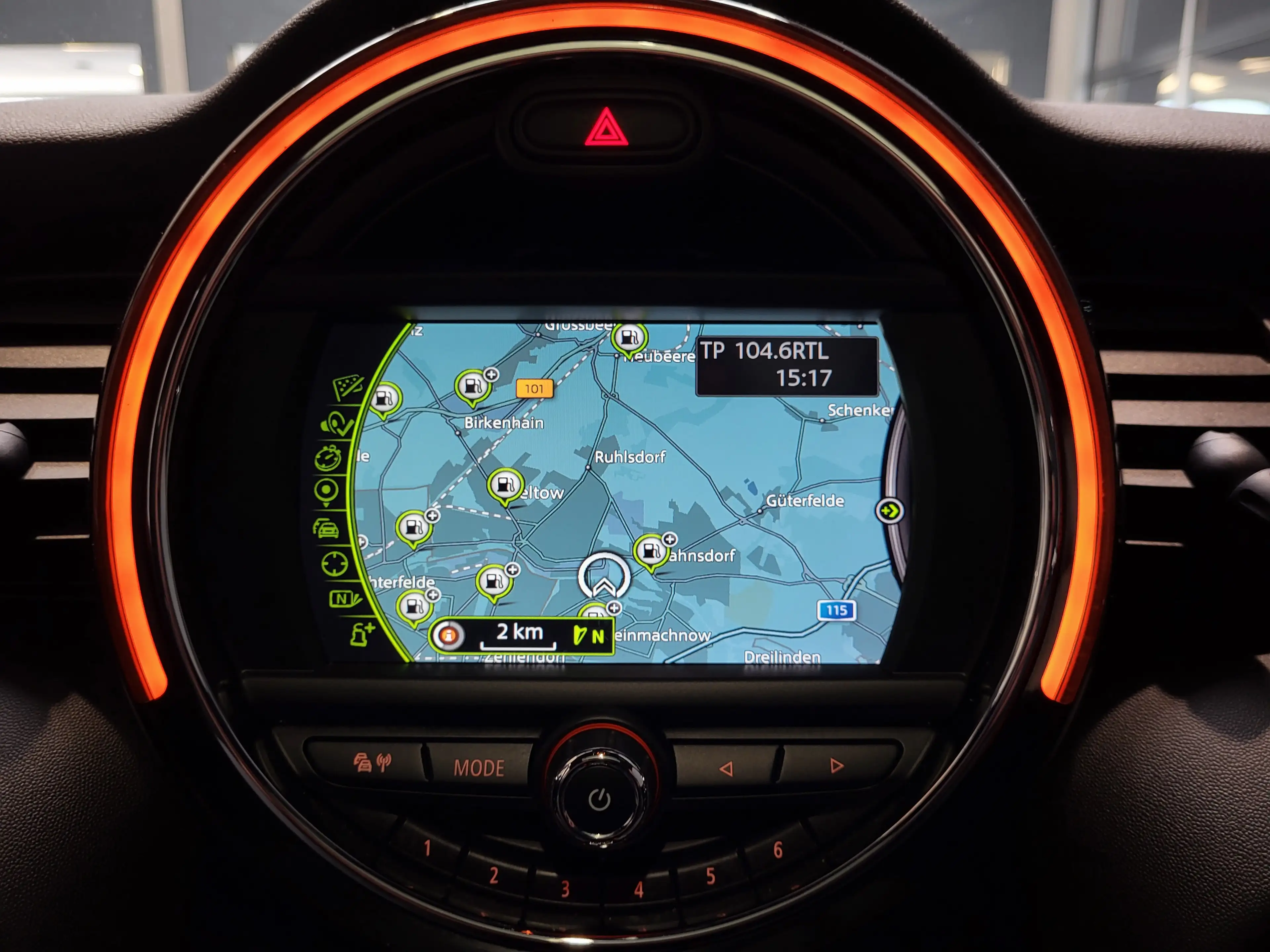 MINI Cooper SD *JC Works-Paket| Leder| Navi| Pano| 1.Hand* — photo 11