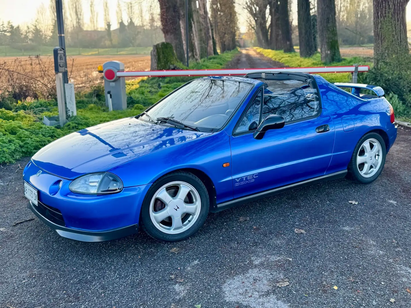 Honda CRX CRX 1.6 vti c/abs,AC Bleu - 1