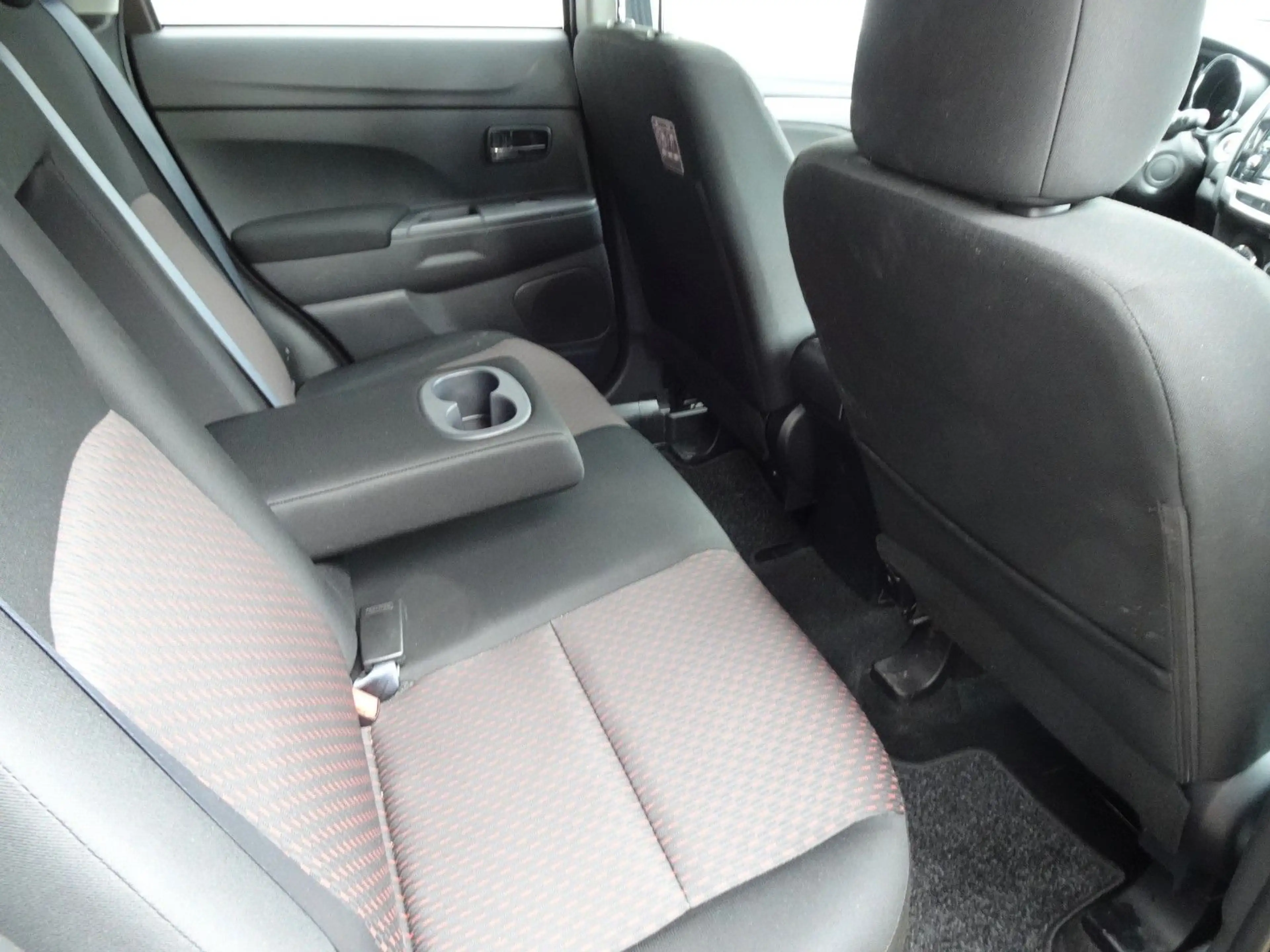 Mitsubishi ASX Diamant Edition+ 4WD AUT., KLIMATR-SHZ-RCAM — photo 15