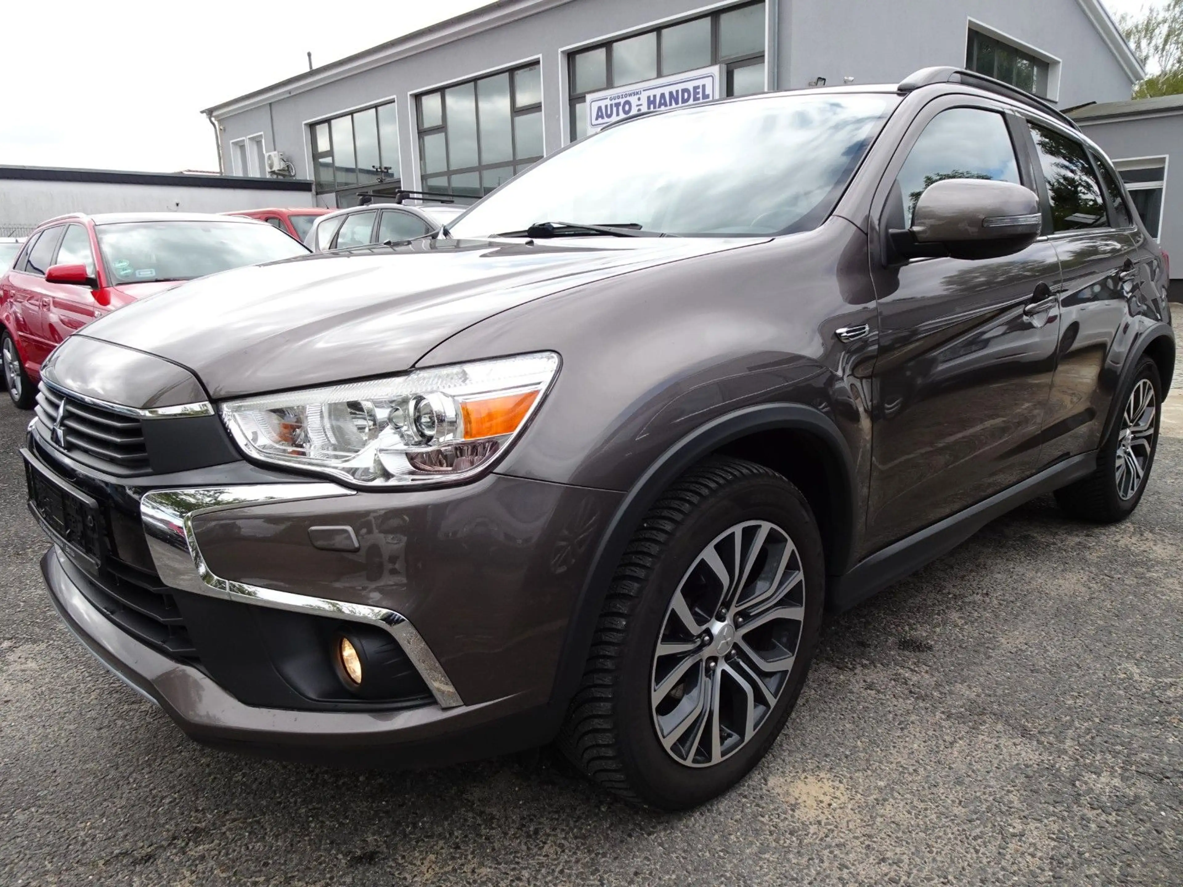 Mitsubishi ASX Diamant Edition+ 4WD AUT., KLIMATR-SHZ-RCAM