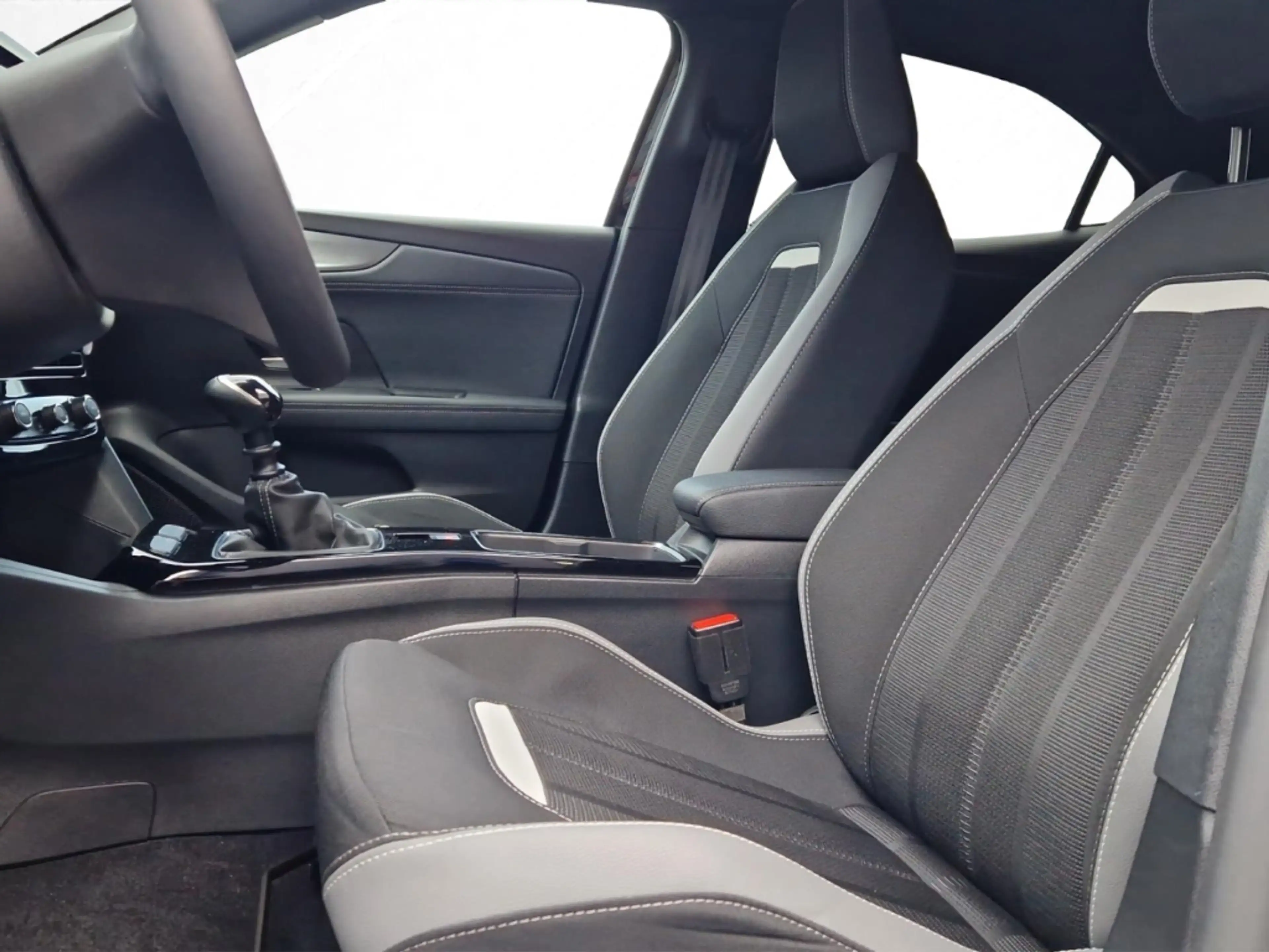 Opel Mokka 1.2 Turbo GS Navi PDC SHZ Kamera LED Blendfreies F — photo 9