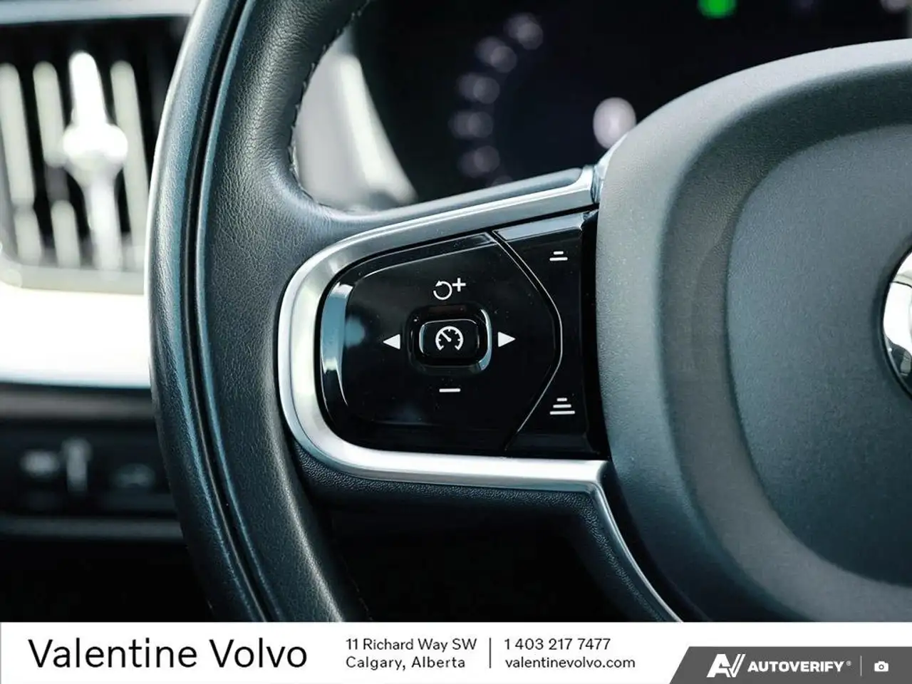 Volvo XC60 photo Volvo XC60
