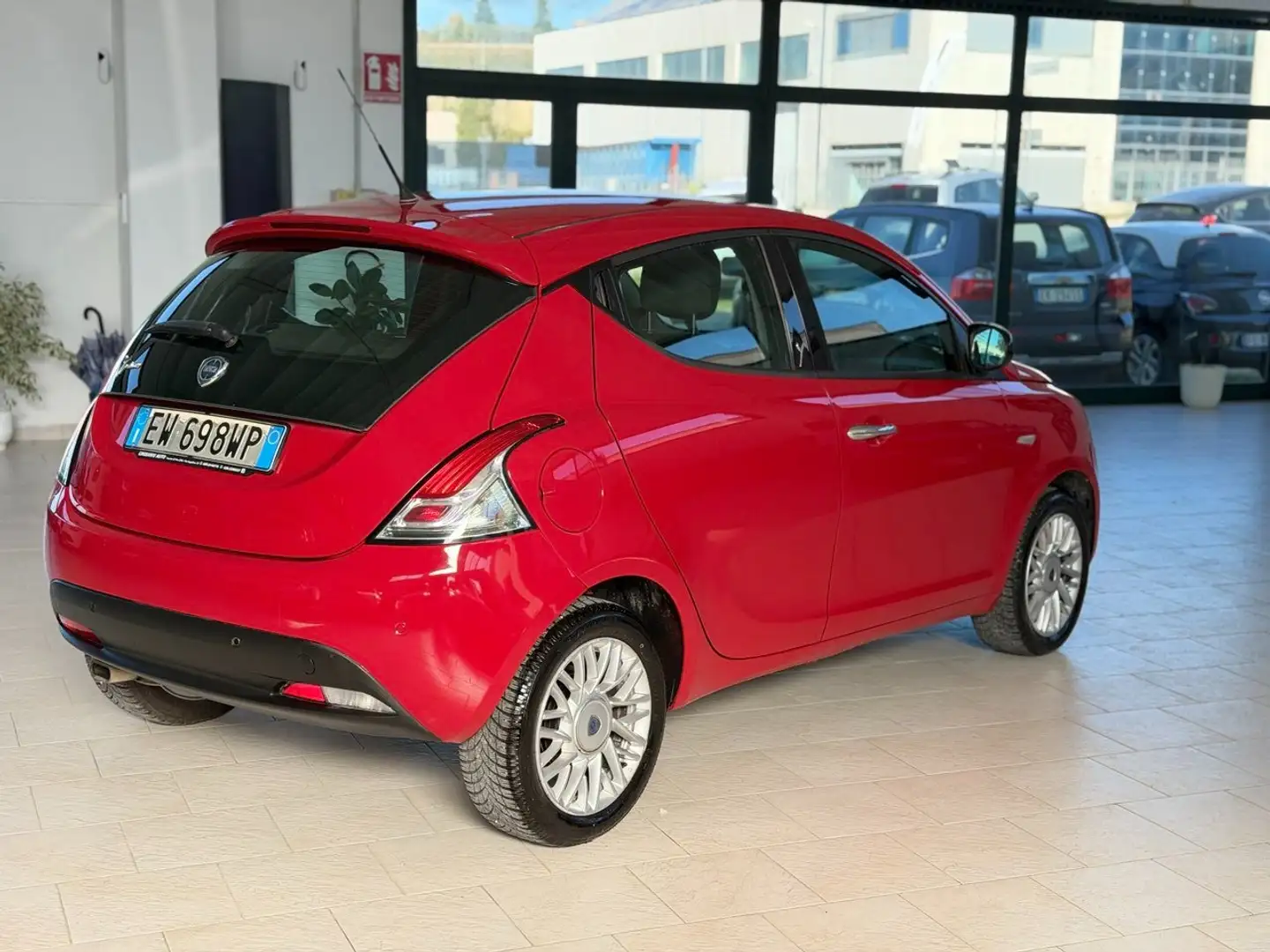 Lancia Ypsilon Ypsilon III 2011 1.3 mjt Platinum c/s.parc. s Rosso - 2