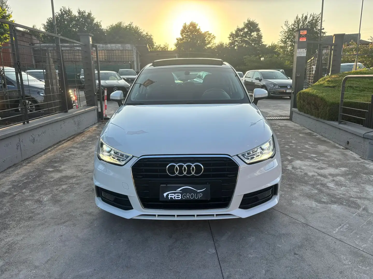 Audi A1 A1 Sportback 1.4 tdi Admired S Line Bianco - 2