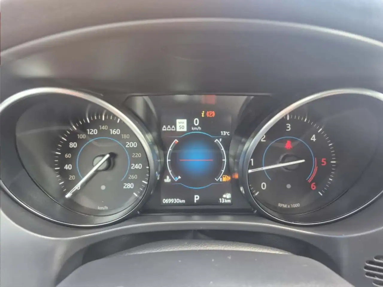 Jaguar F-Pace снимка Jaguar F-Pace