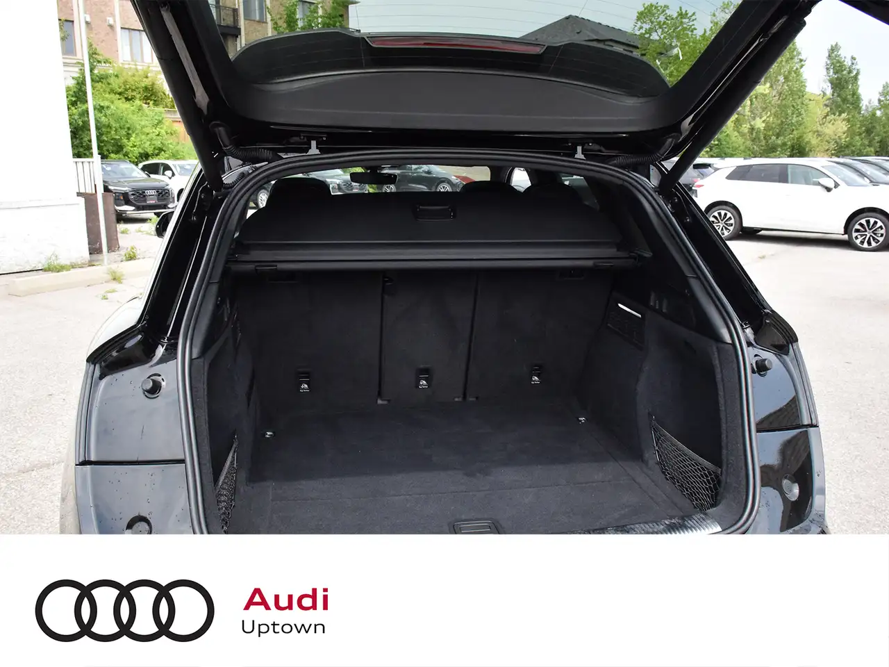 Audi Q8 fotografie Audi Q8