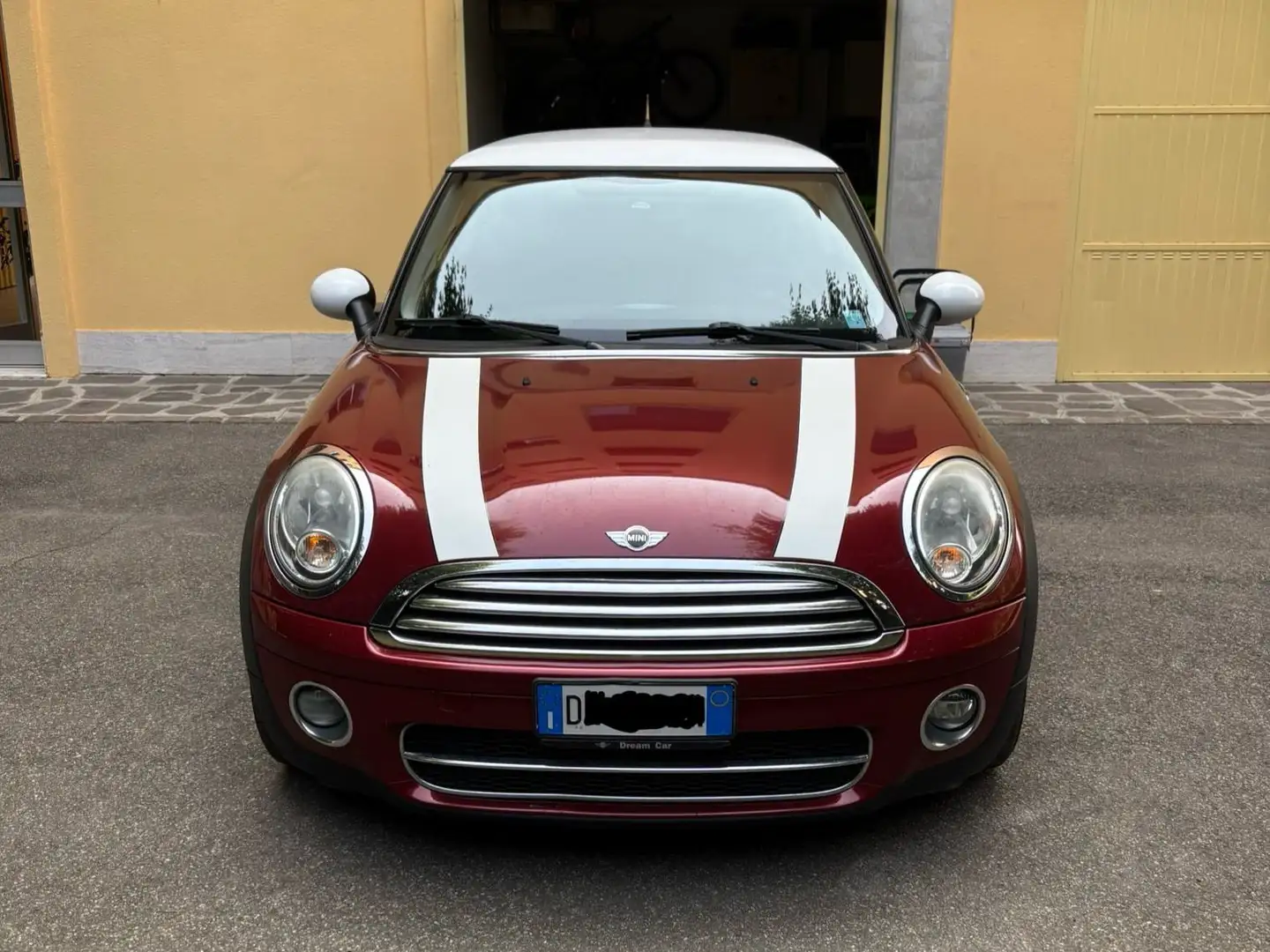 MINI Cooper D Mini 1.6 Cooper D Red - 1