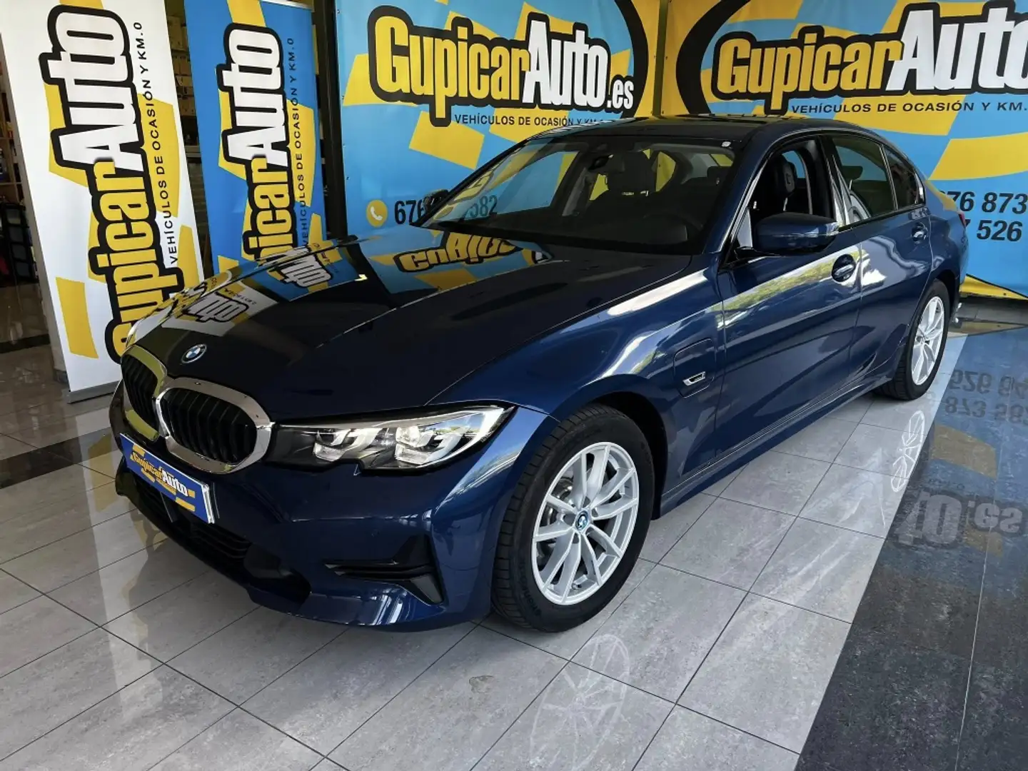 BMW 320 320e Azul - 1