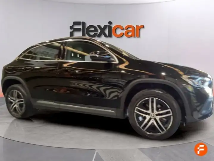 Mercedes-Benz GLA 2023, foto 3
