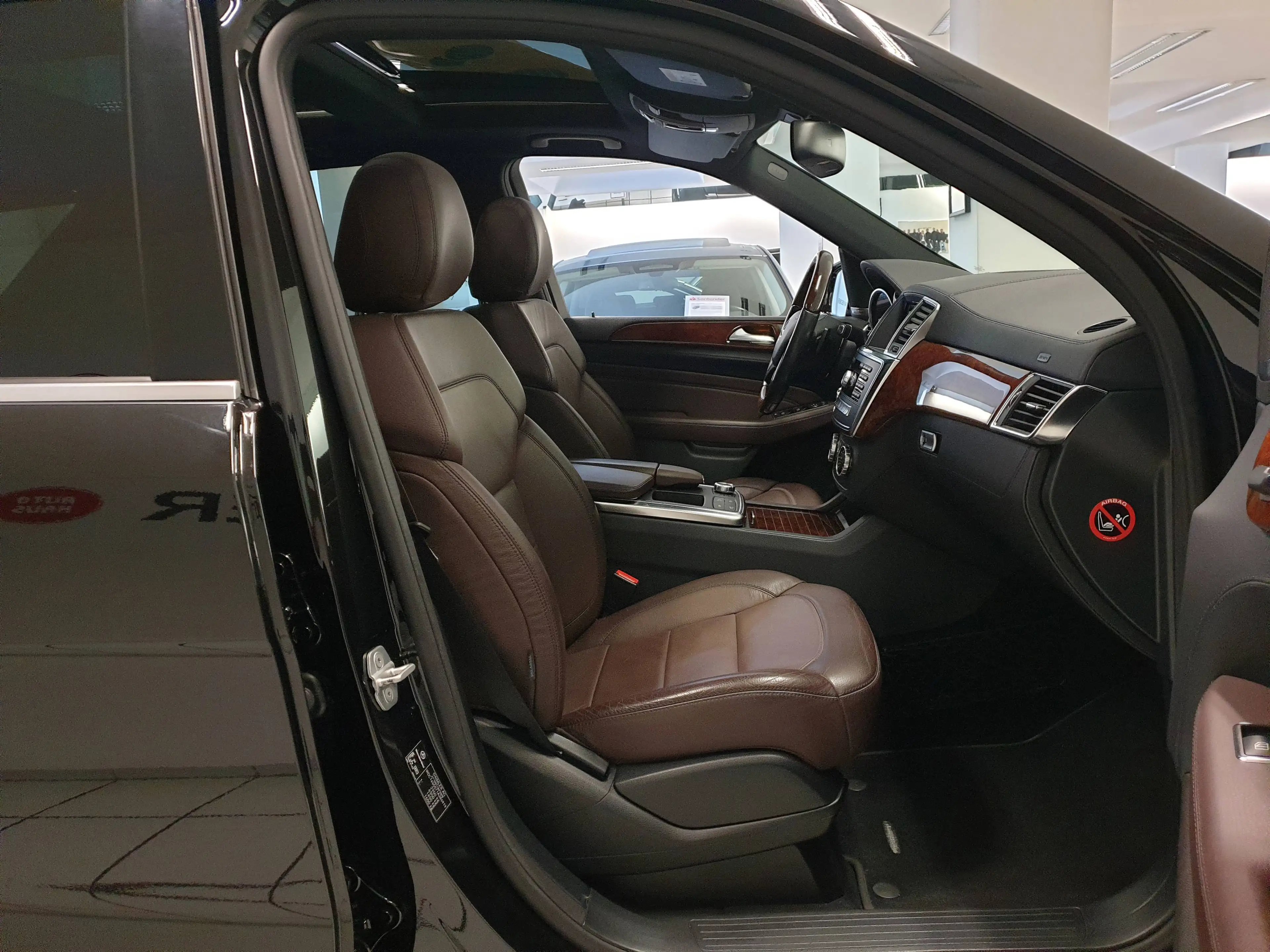 Mercedes-Benz ML 350 ML 350 AMG PANO 360 DTR AIRMATIC BRD 21´ SOFT — photo 10