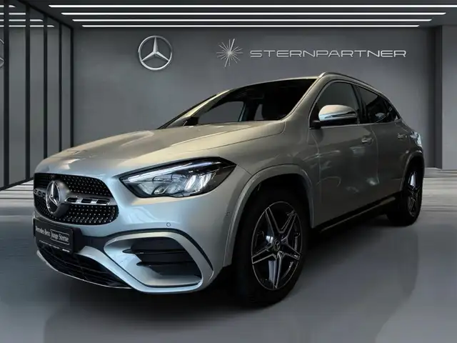 Mercedes-Benz GLA 220 4M AMG, Burm., LED, 360°, Ambie, Distr.